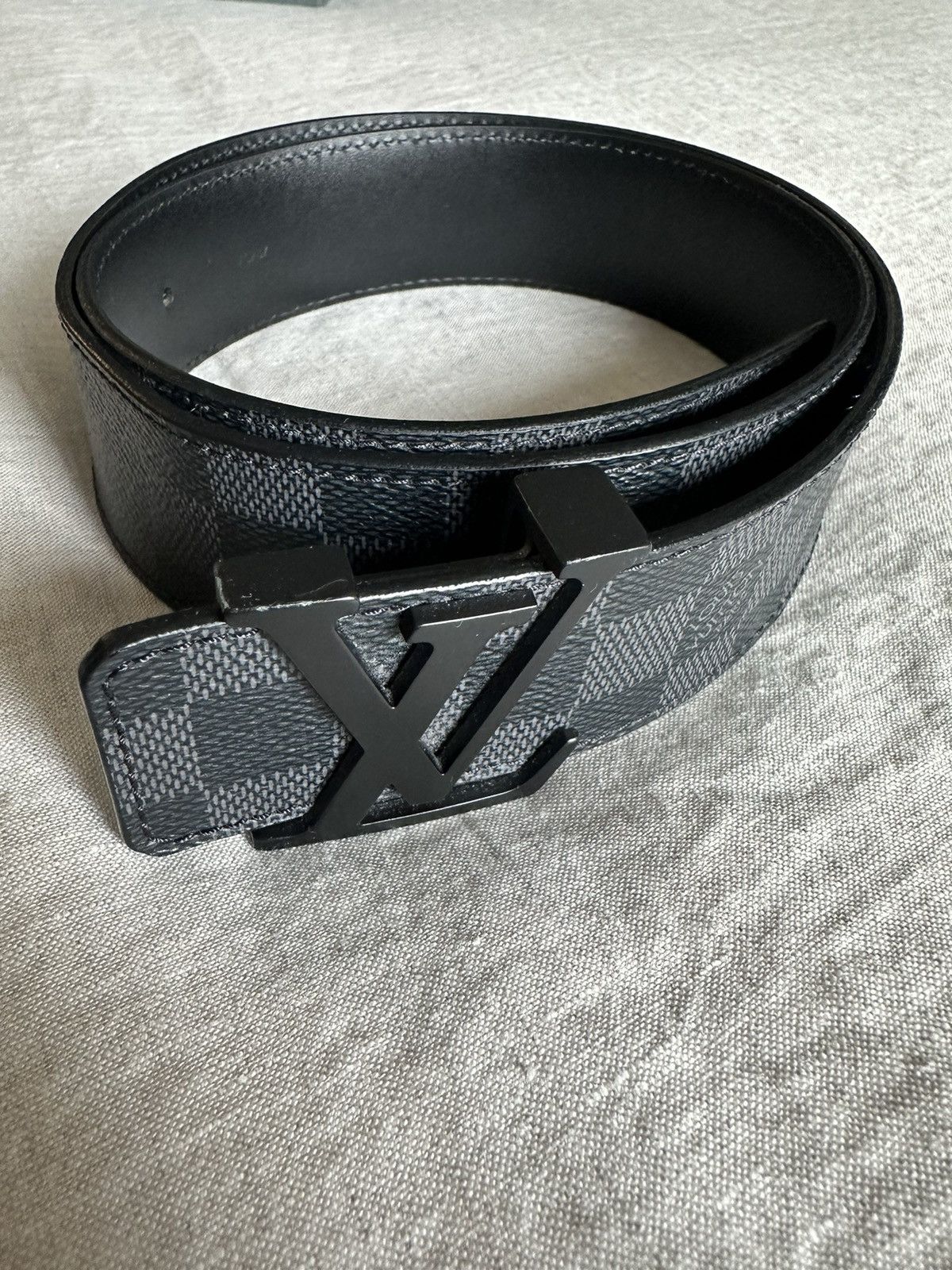 louis vuitton checkered belt