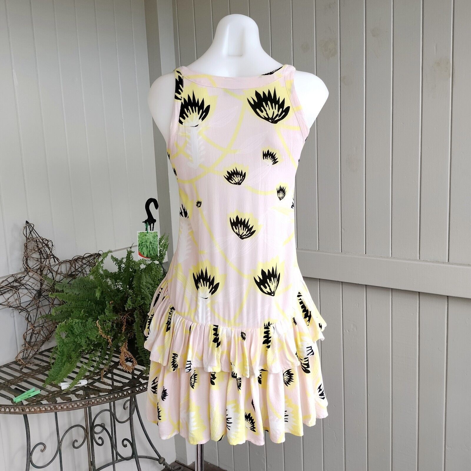 Designer State of Georgia Rara Frill Dress Floral Plunge Mini Size XS / US 0-2 / IT 36-38 - 2 Thumbnail