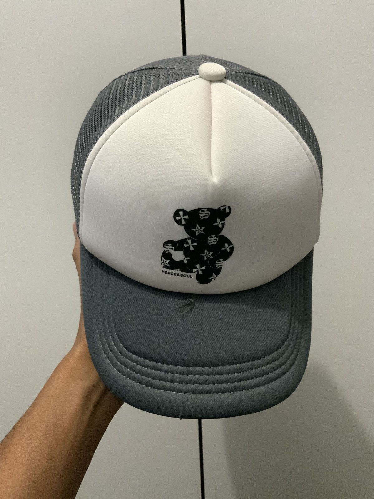 Japanese Brand Peace & Soul Cartoon Trucker Hat Size ONE SIZE - 6 Thumbnail