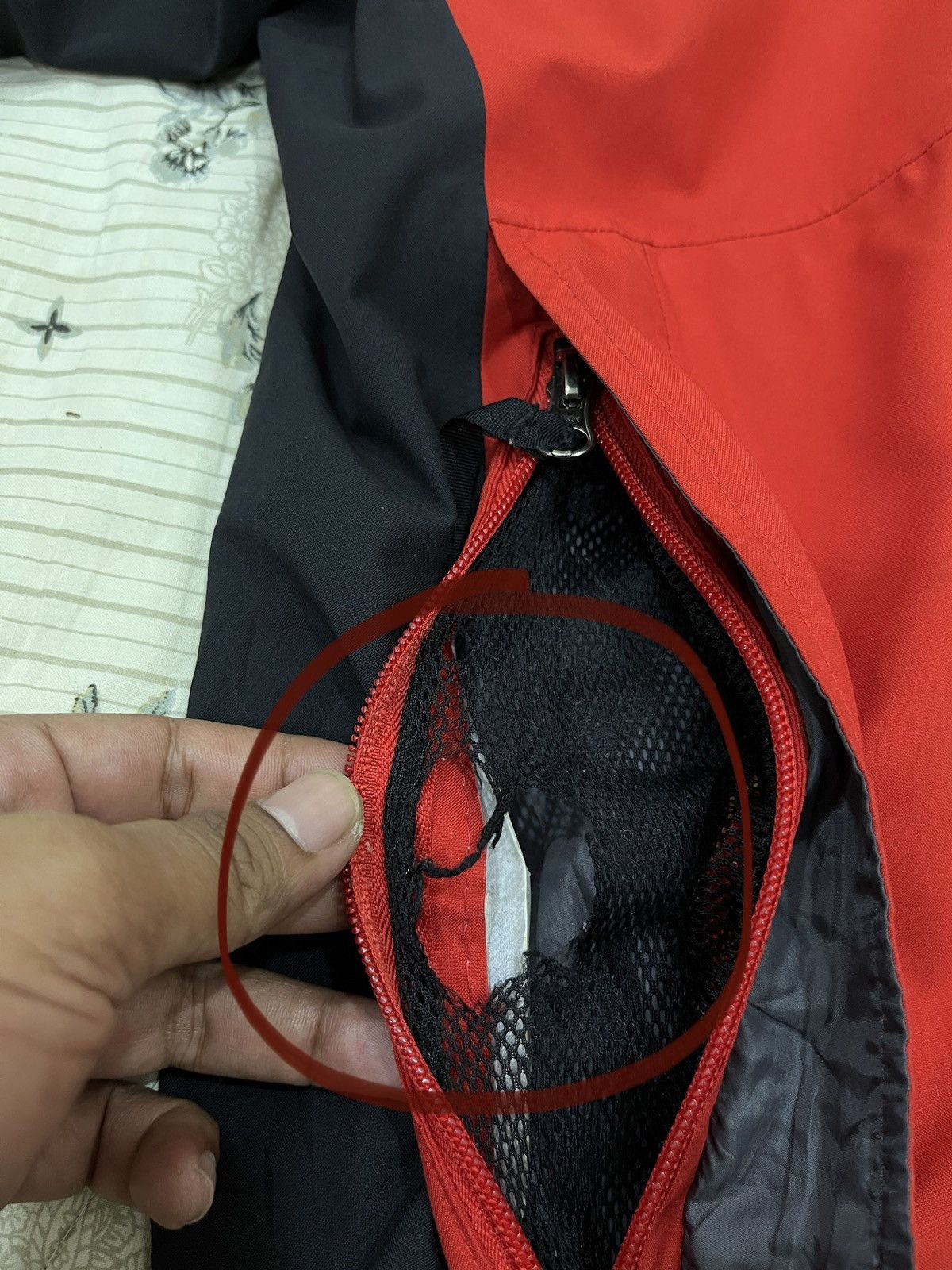 Nike ACG (Kkk). NIKE ACG HYPEBEAST HOODIE JACKET Size US M / EU 48-50 / 2 - 16 Thumbnail