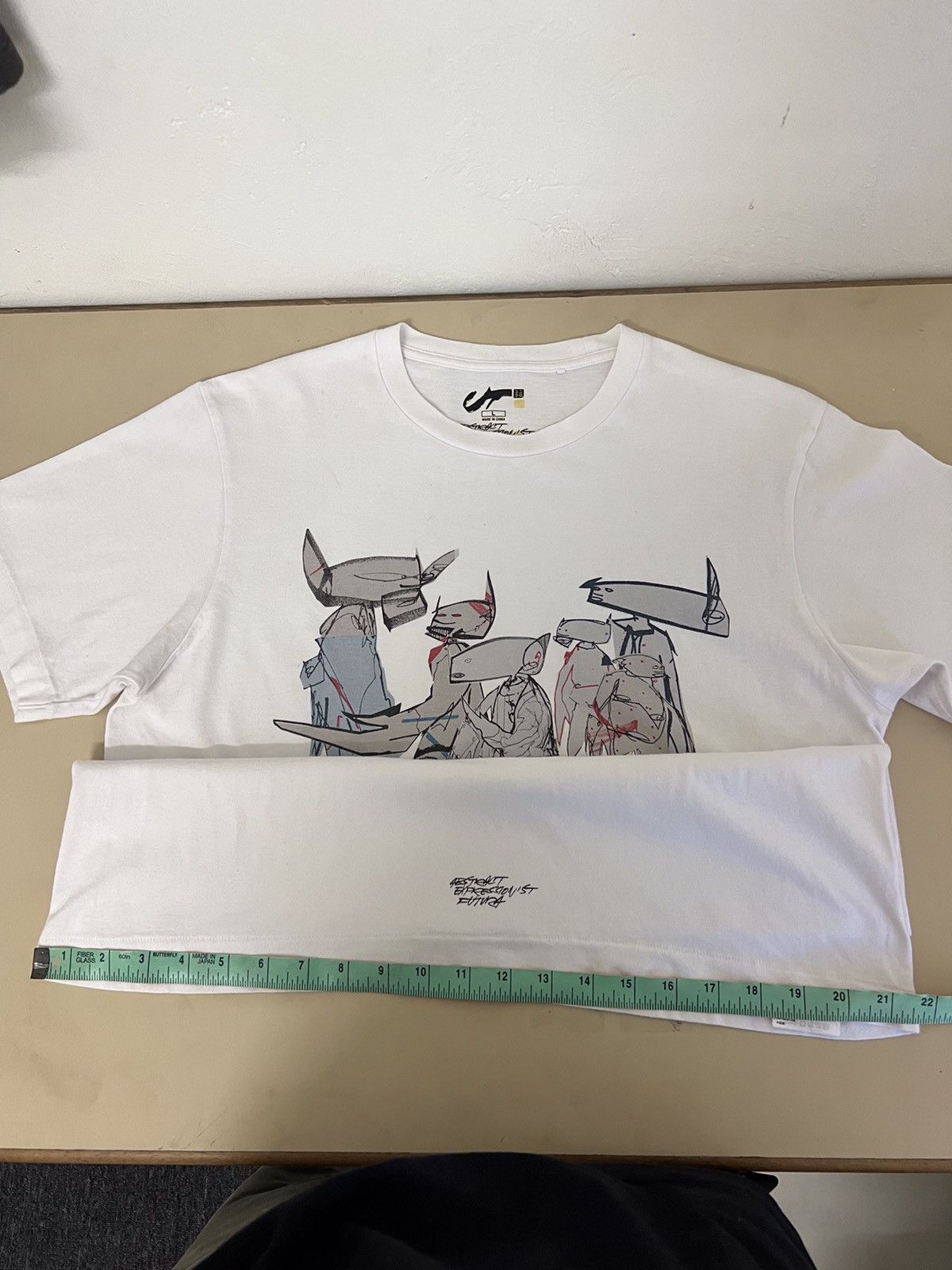 Futura × Uniqlo Futura x Uniqlo Unkle Tee Streetwear Size L Size US L / EU 52-54 / 3 - 9 Thumbnail
