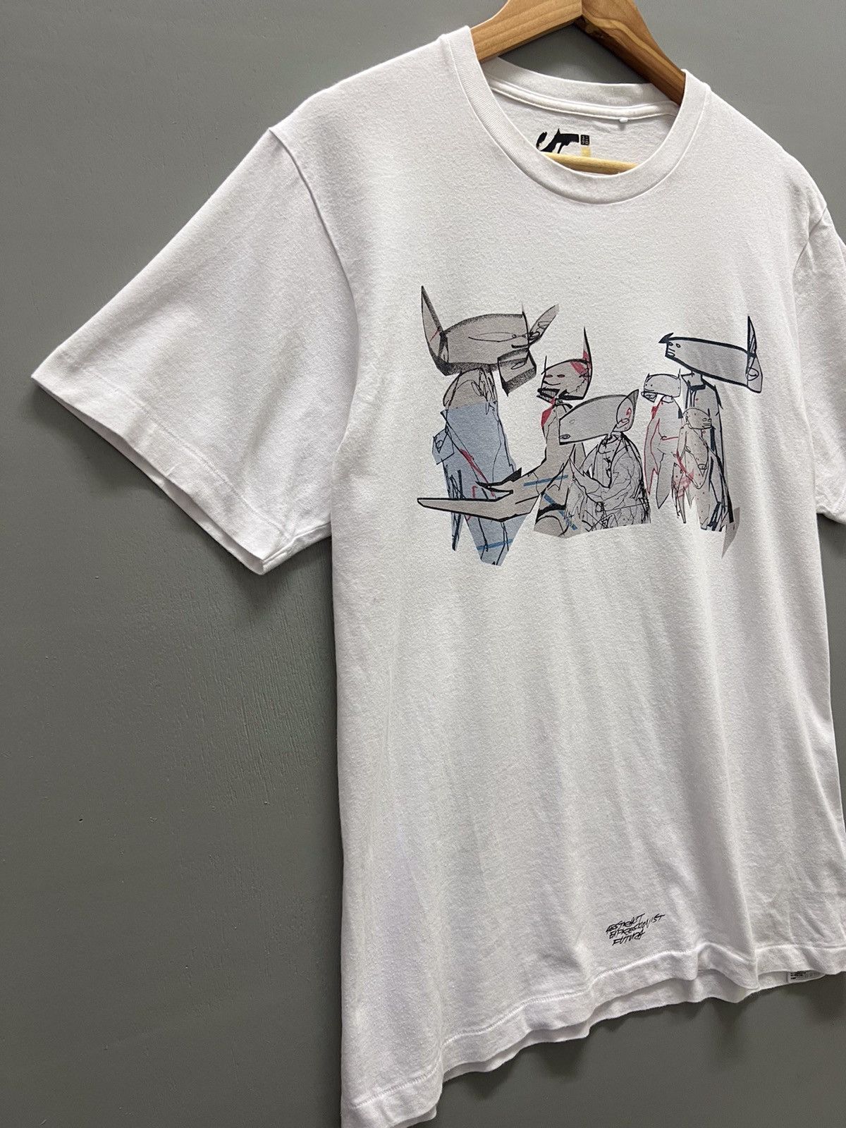 Futura × Uniqlo Futura x Uniqlo Unkle Tee Streetwear Size L Size US L / EU 52-54 / 3 - 2 Thumbnail