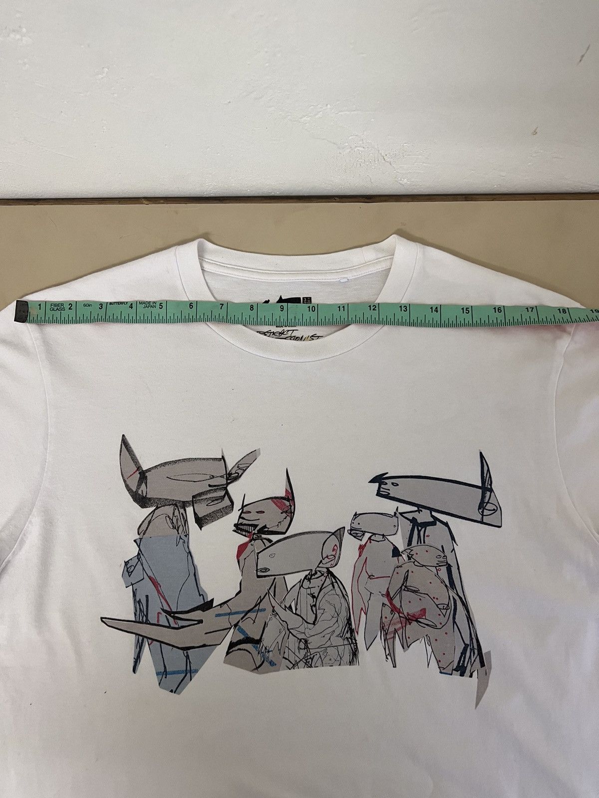 Futura × Uniqlo Futura x Uniqlo Unkle Tee Streetwear Size L Size US L / EU 52-54 / 3 - 12 Thumbnail