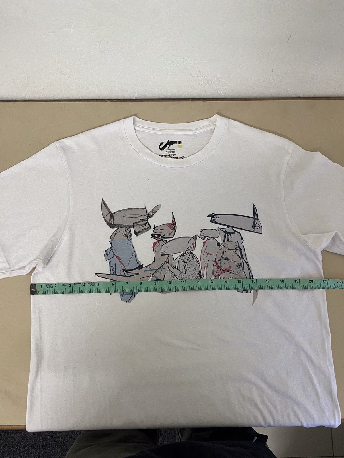 Futura × Uniqlo Futura x Uniqlo Unkle Tee Streetwear Size L Size US L / EU 52-54 / 3 - 10 Thumbnail
