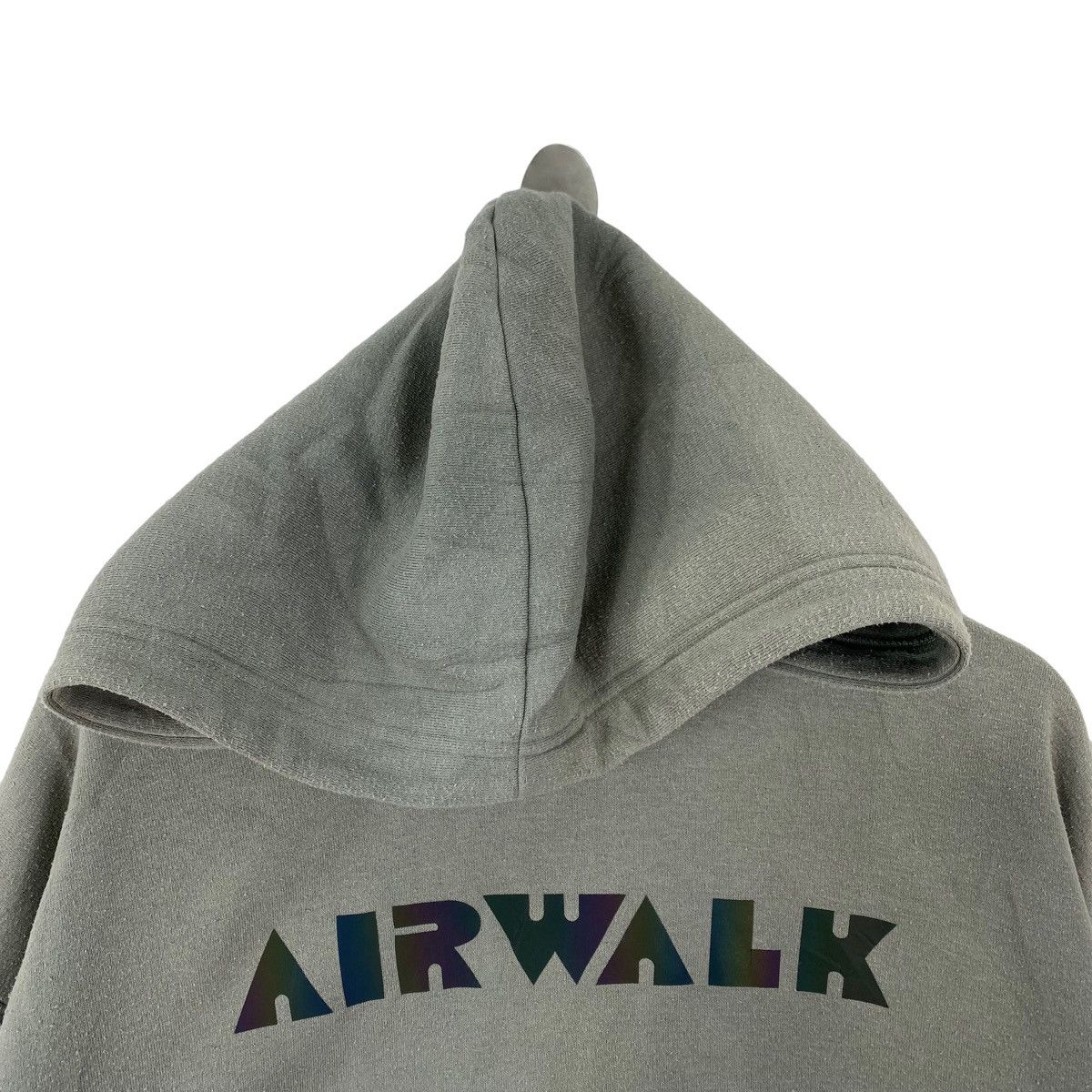 Airwalk Vintage AIRWALK Skateboard Japanese Brand Print Grey Hoodie Size US L / EU 52-54 / 3 - 2 Thumbnail