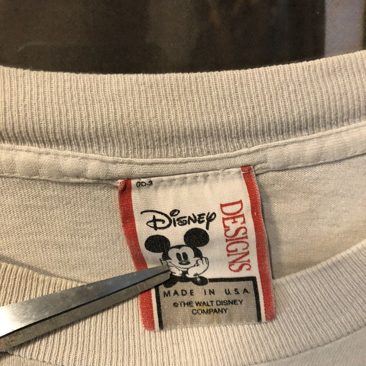 Disney × Vintage Vintage disney pocahontas 90s t shirt Size US XL / EU 56 / 4 - 3 Thumbnail