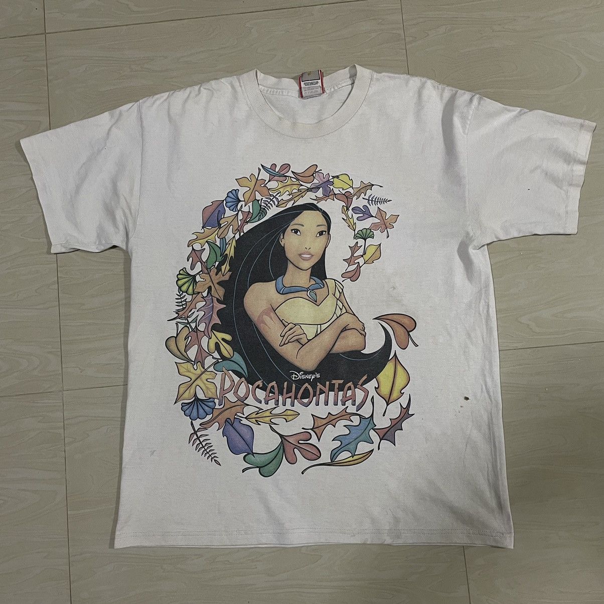 Disney × Vintage Vintage disney pocahontas 90s t shirt Size US XL / EU 56 / 4 - 4 Thumbnail