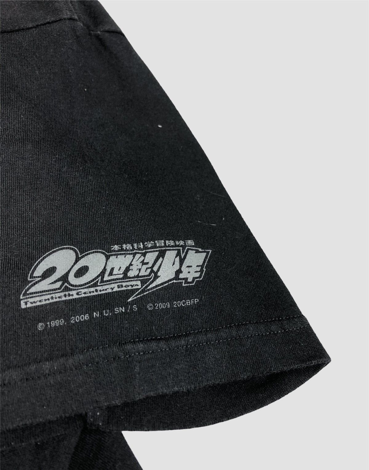 Japanese Brand Vintage Y2K 20th Century Boys T Shirt Size US M / EU 48-50 / 2 - 8 Thumbnail