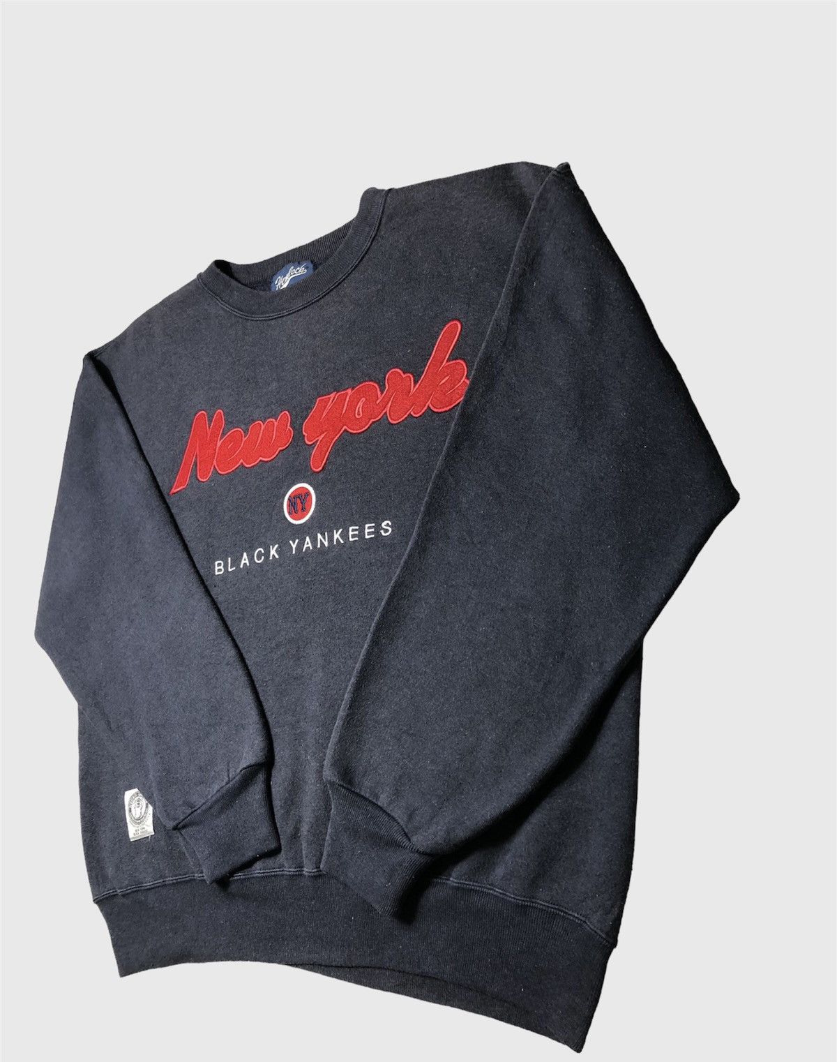Authentic Negro Leagues × New York Yankees × Vintage Vintage Black New York Yankees Embroidery Crewneck Sweatshir Size US M / EU 48-50 / 2 - 3 Thumbnail