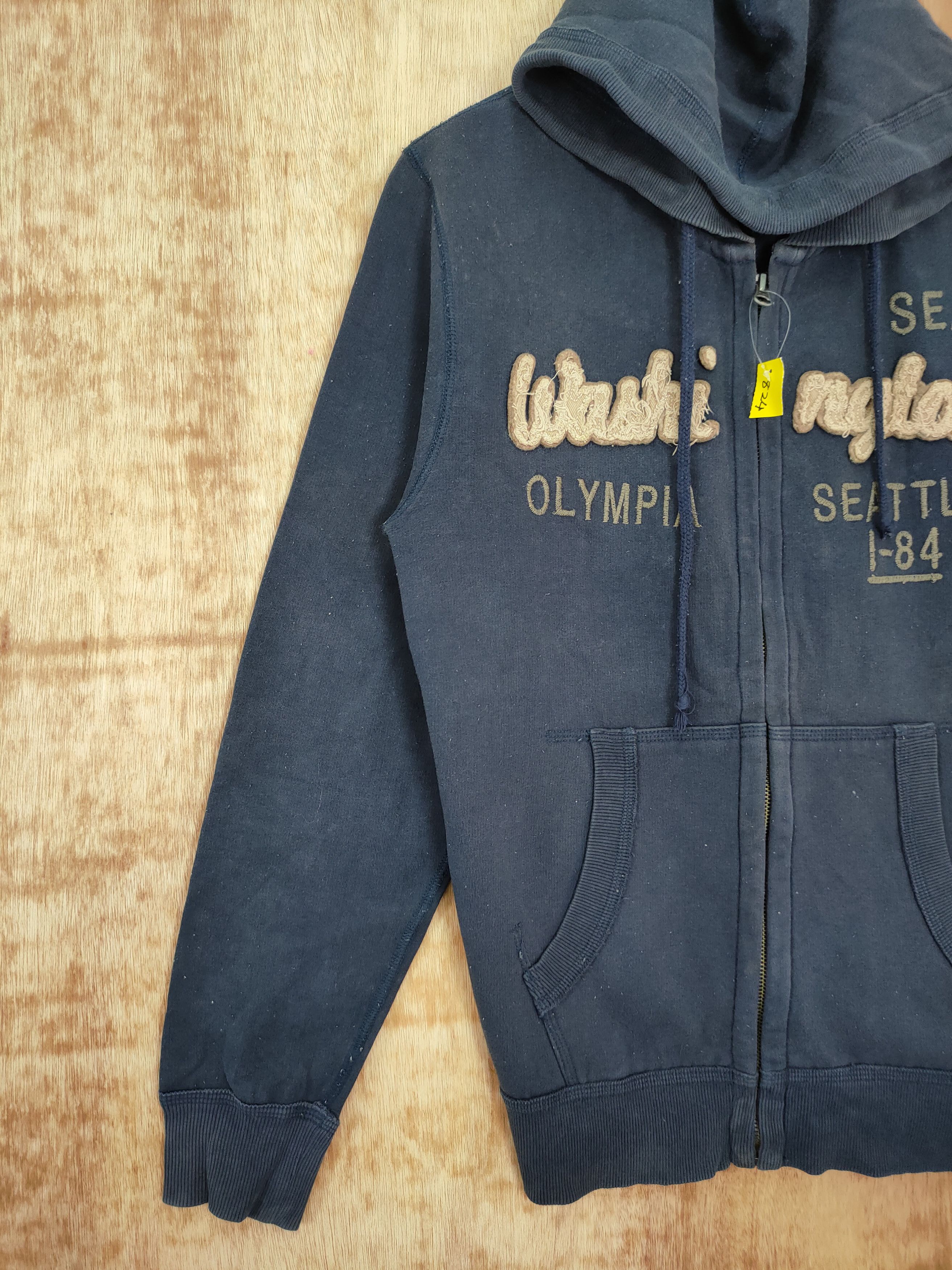 Japanese Brand × Vintage DL Back Number Olympia Seattle sweater hoodie #824 Size US L / EU 52-54 / 3 - 2 Thumbnail