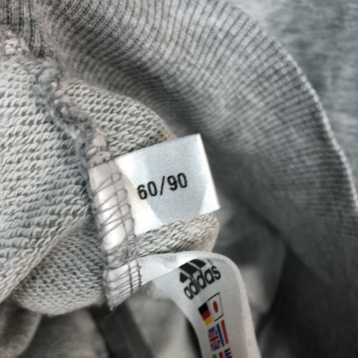 Adidas DL Adidas Grey Sweater sportwear plain #1683 Size S / US 4 / IT 40 - 16 Thumbnail