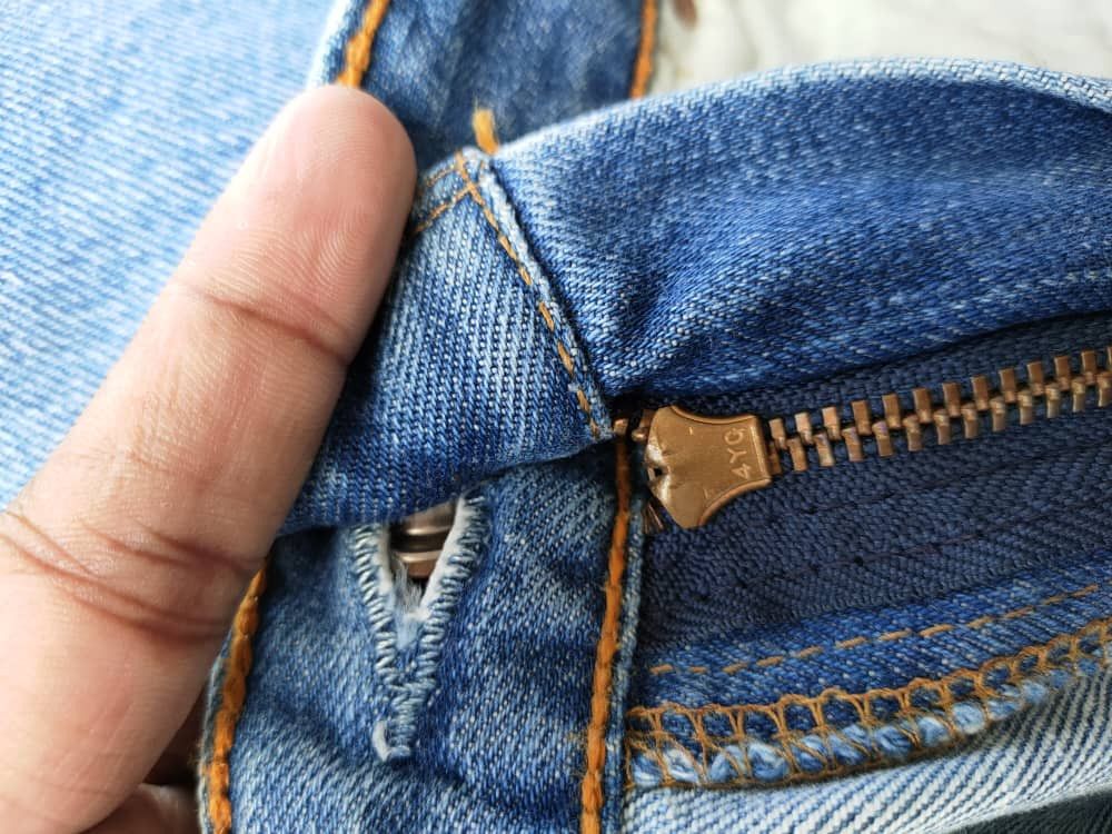 Levi's vintage Levi's 512 31x34 Jeans Size US 29 - 7 Thumbnail