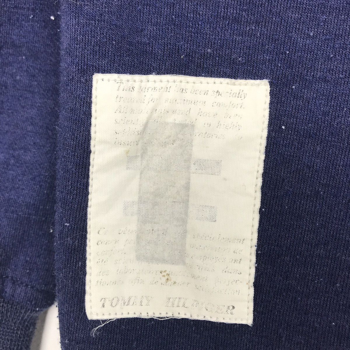Other Vintage Tommy Hilfiger Sailing Gear Sweatshirt Streetwear Size US L / EU 52-54 / 3 - 4 Thumbnail