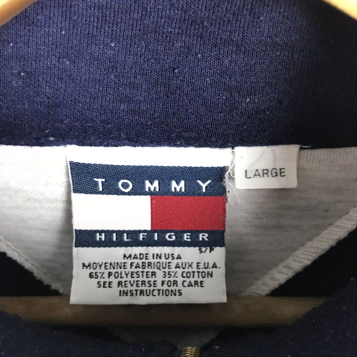 Other Vintage Tommy Hilfiger Sailing Gear Sweatshirt Streetwear Size US L / EU 52-54 / 3 - 5 Thumbnail