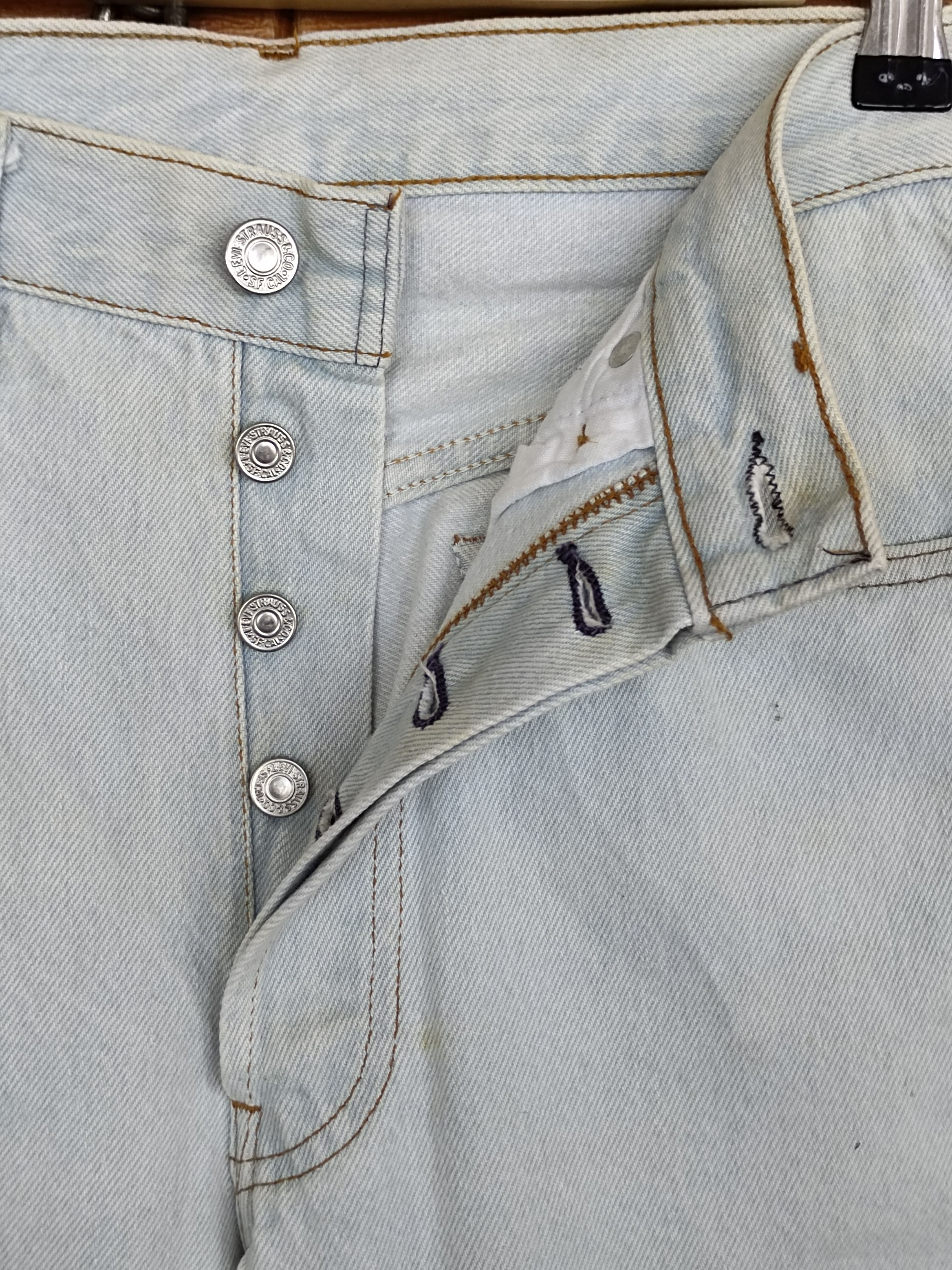 Levi's Vintage 90s Levi's 501xx Made In Usa Light Wash Denim Jeans Size US 30 / EU 46 - 15 Thumbnail