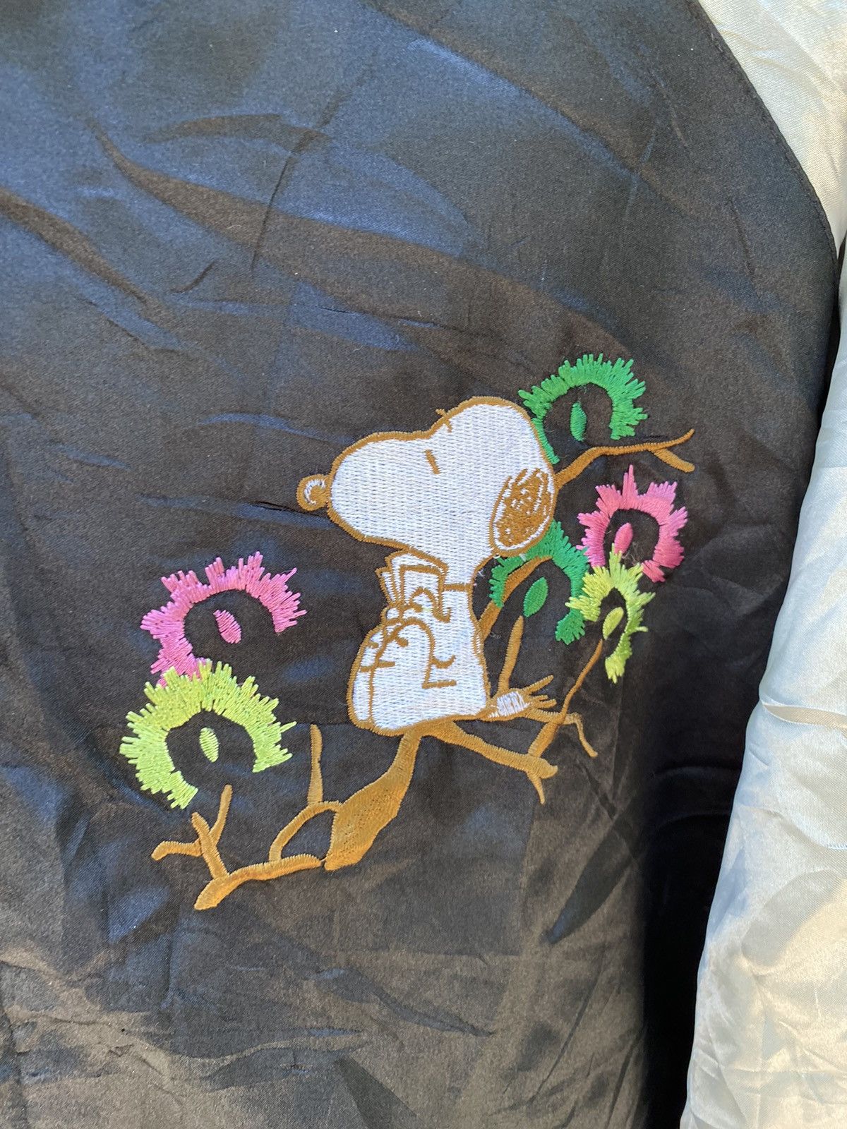 Other Vintage Snoopy Embroidered Satin Bomber Jacket Size US XXL / EU 58 / 5 - 11 Thumbnail
