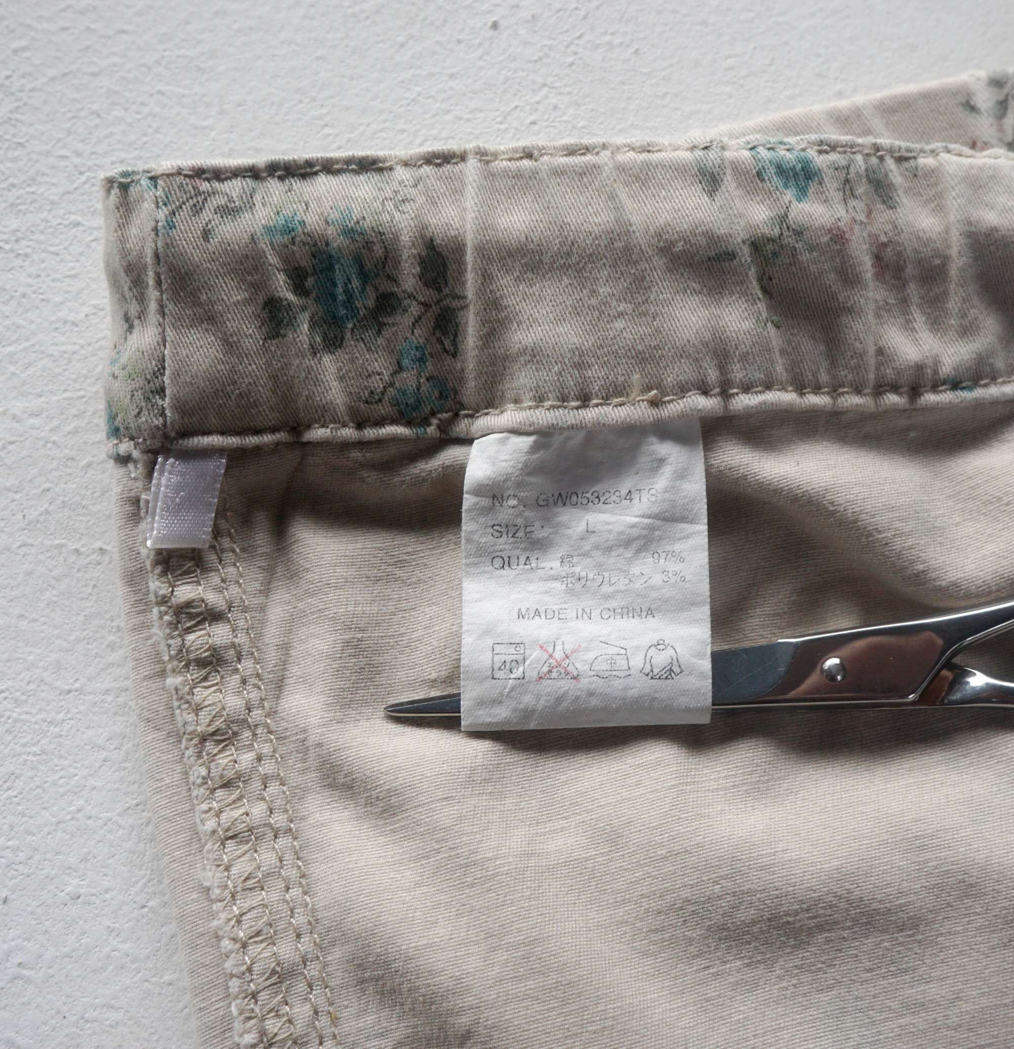 Global Work × Japanese Brand SHUCA Global Work Floral Printed Cargo Pants Size 28" / US 6 / IT 42 - 8 Thumbnail