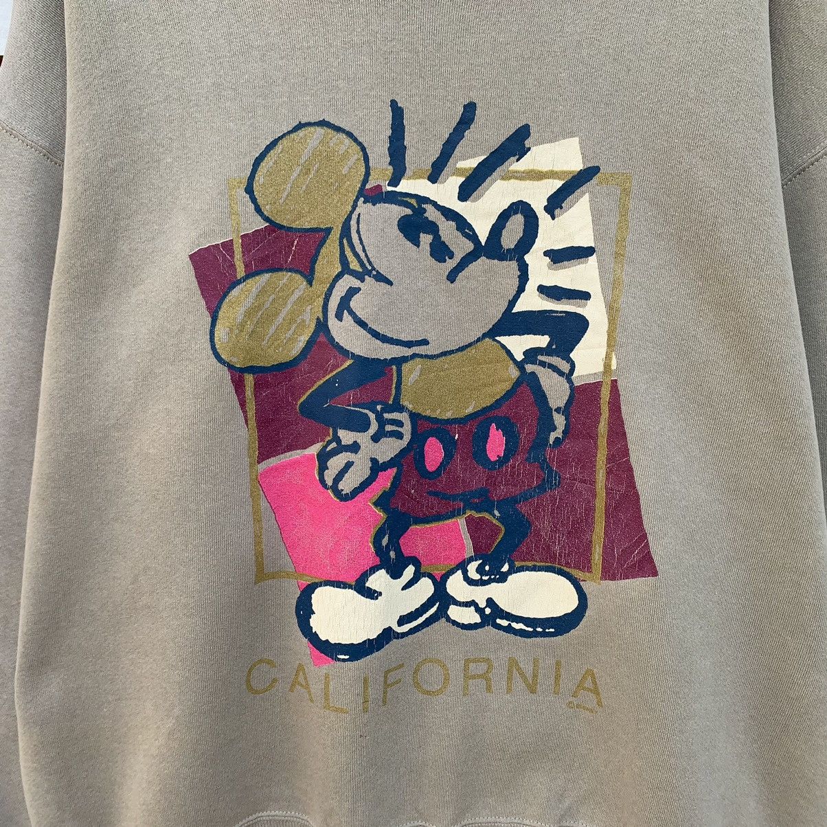 Disney Vintage 90s DISNEY MICKEY MOUSE CALIFORNIA Sweatshirt Size US L / EU 52-54 / 3 - 6 Thumbnail