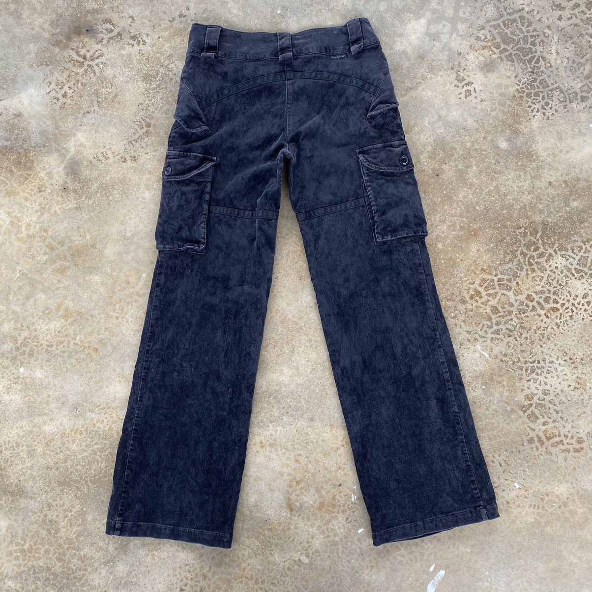 Calvin Klein Vintage Calvin Klein Corduroy Cargo Pants Size US 30 / EU 46 - 2 Thumbnail