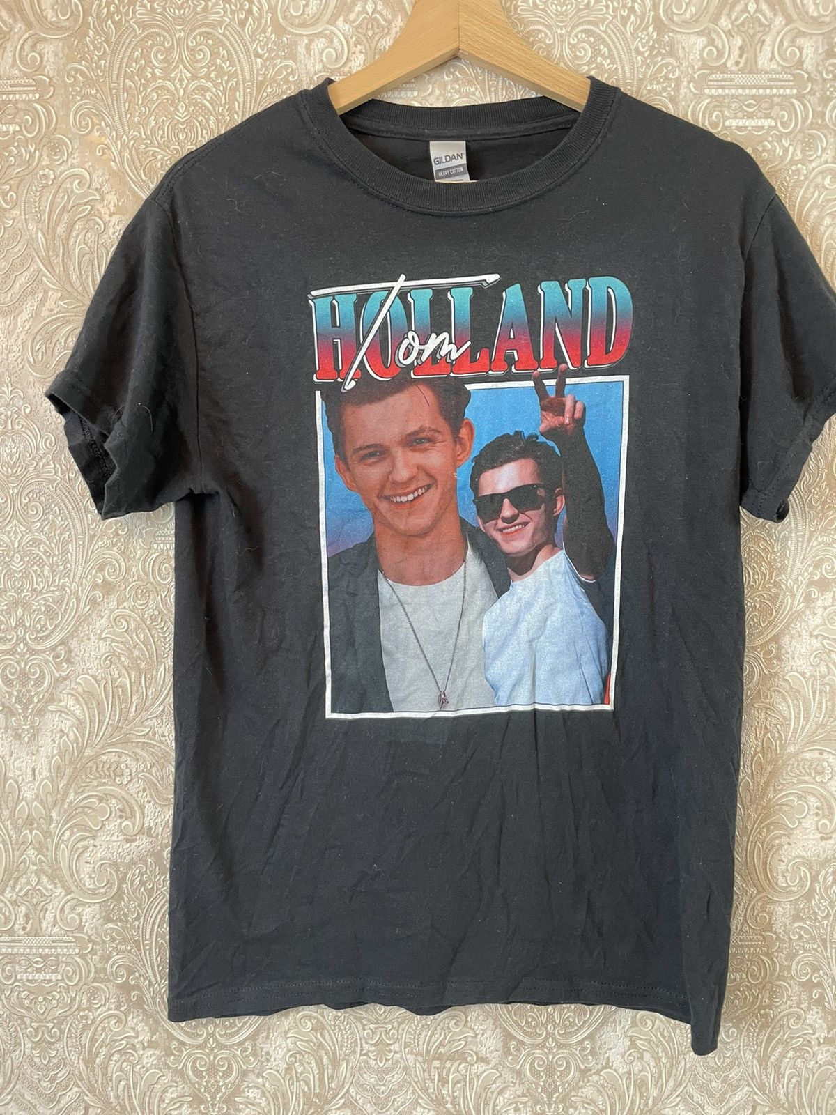 Vintage TOM HOLLAND Spiderman Tee TSHIRT | Grailed