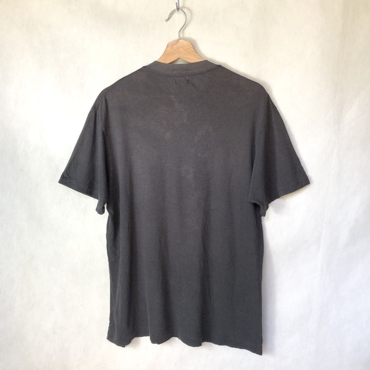 Anime Rare! Vintage Sega Sonic Distressed Fade Tee Size US M / EU 48-50 / 2 - 3 Thumbnail