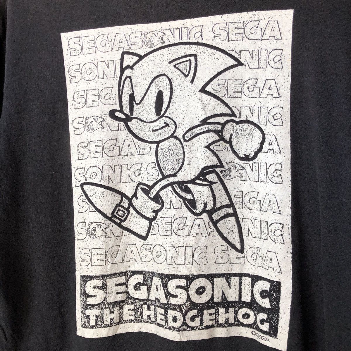 Anime Rare! Vintage Sega Sonic Distressed Fade Tee Size US M / EU 48-50 / 2 - 10 Thumbnail