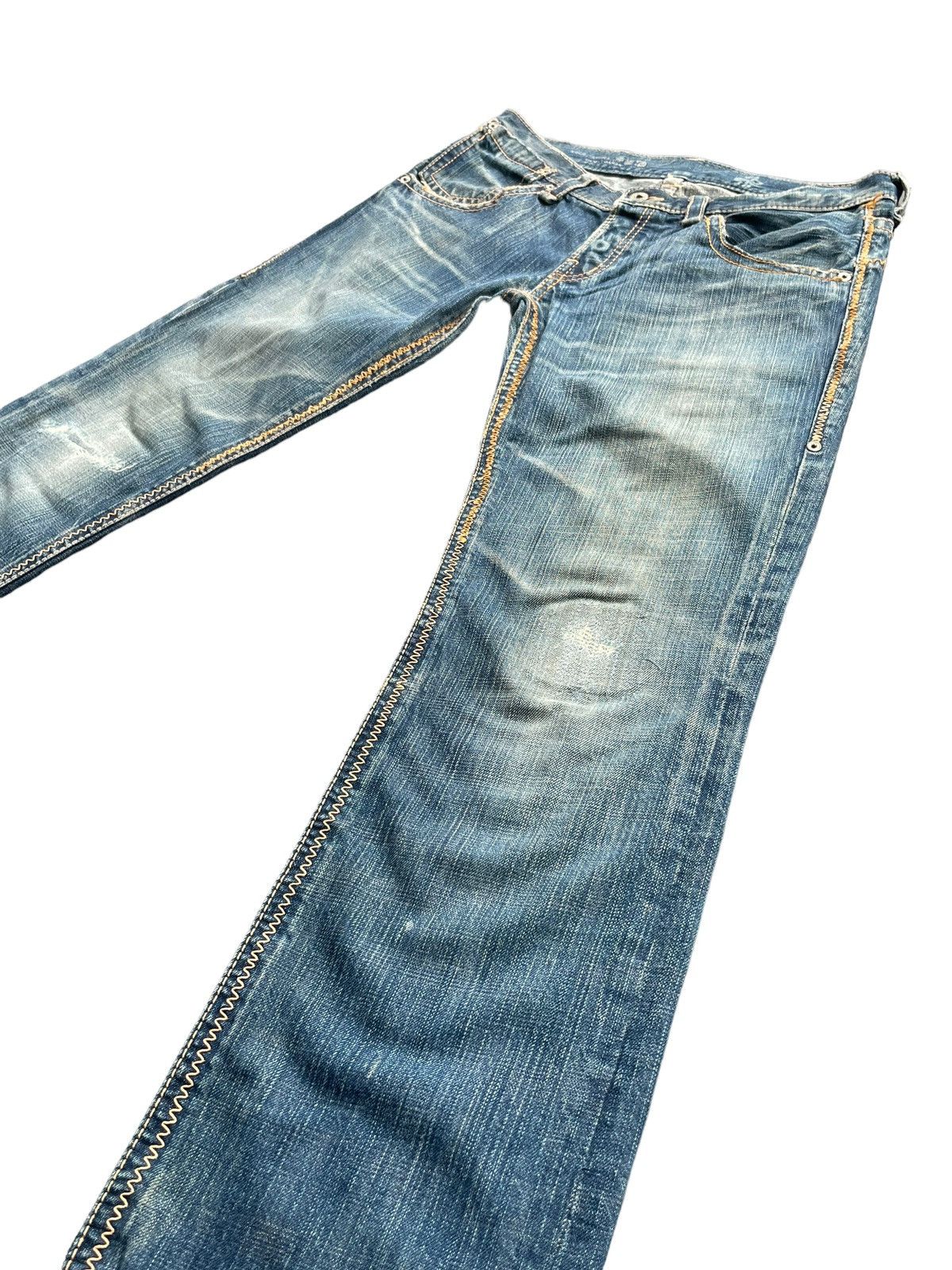 Japanese Brand Vintage Japanese Brand Distresed Rework Denim Size 34" / US 12 / IT 48 - 2 Thumbnail