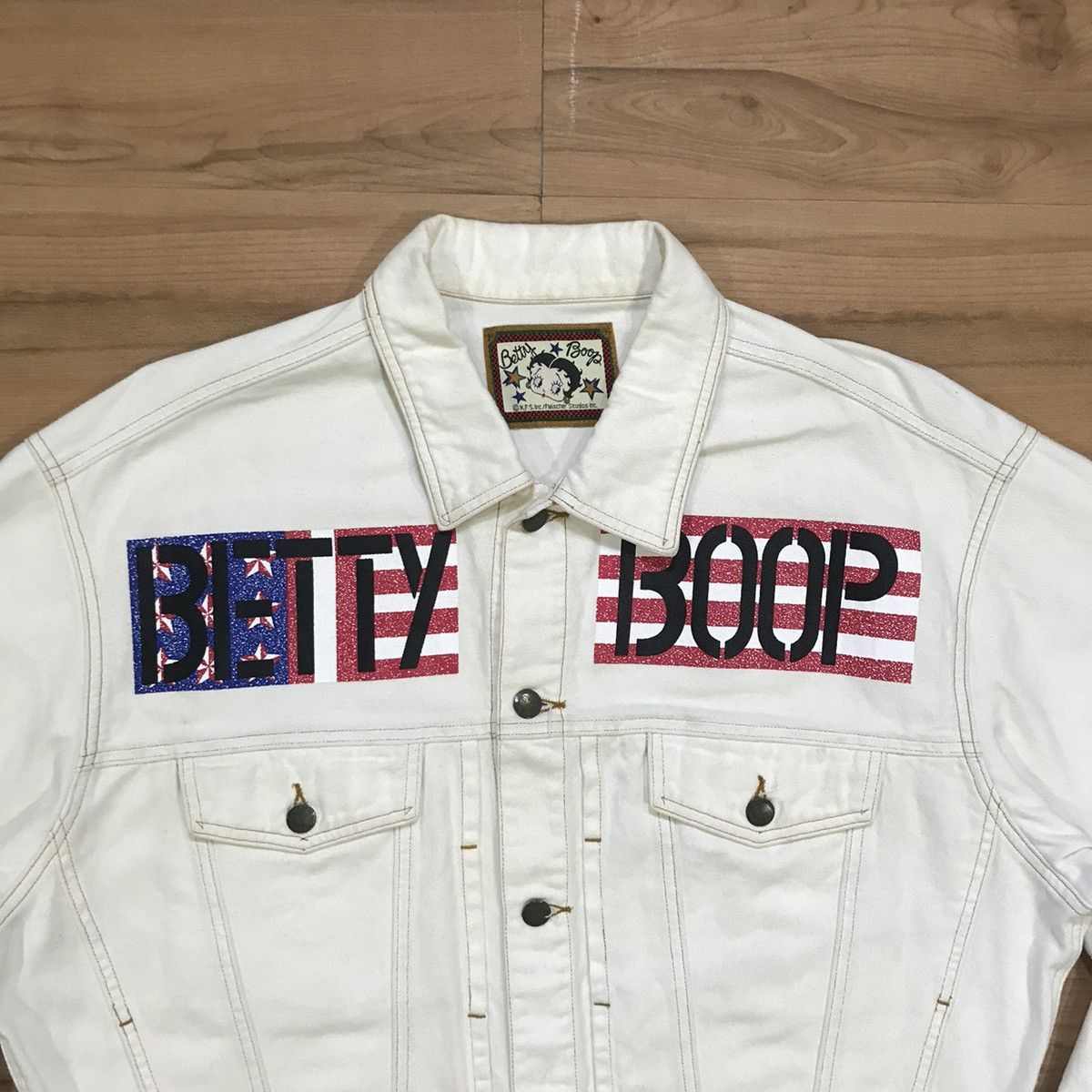 Vintage Vintage Betty Boop king features syndicate Denim Jacket Size US L / EU 52-54 / 3 - 5 Thumbnail