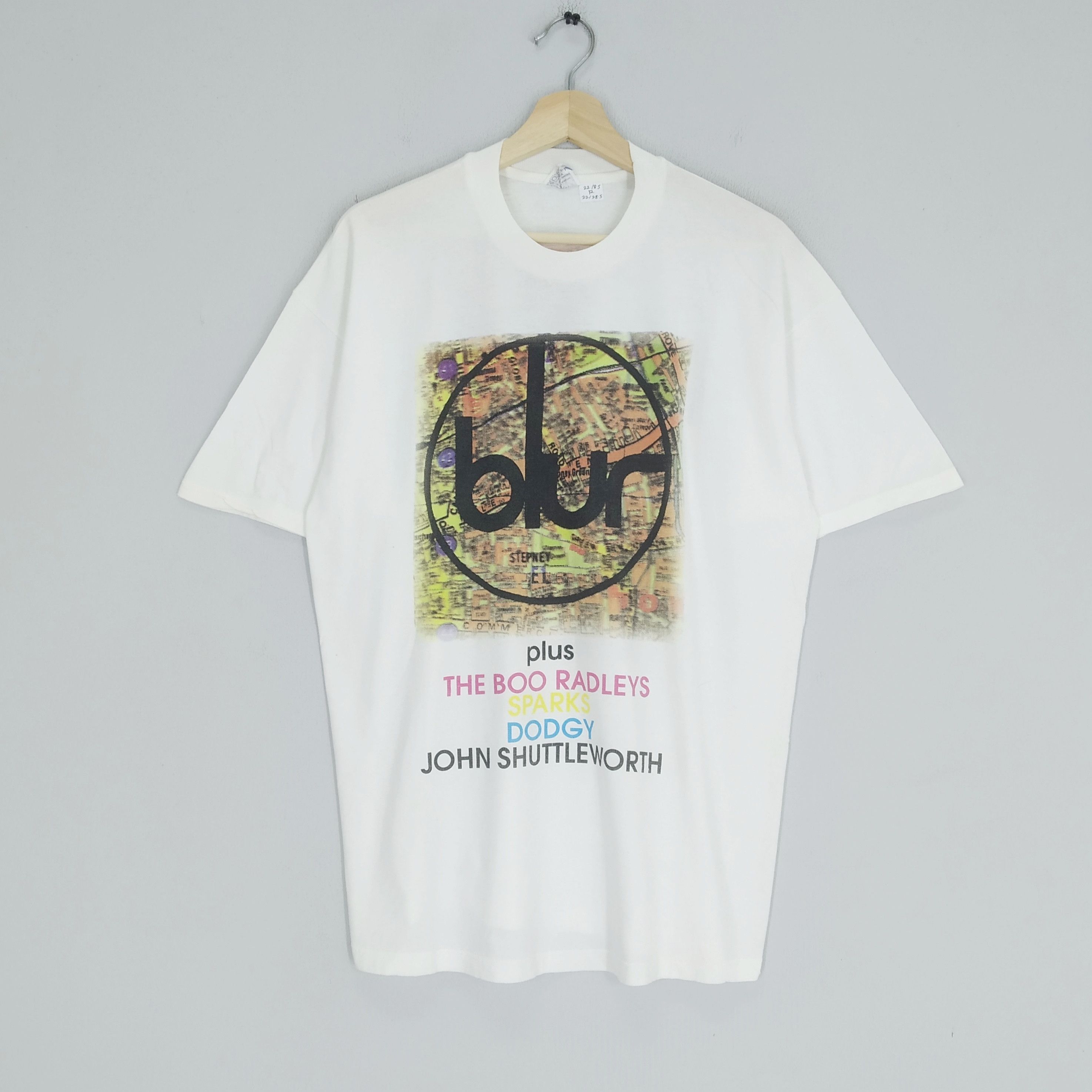 Band Tees Vintage 90s Collectibles Item Blur Alternative Rock Tour Tee Size US L / EU 52-54 / 3 - 1 Thumbnail