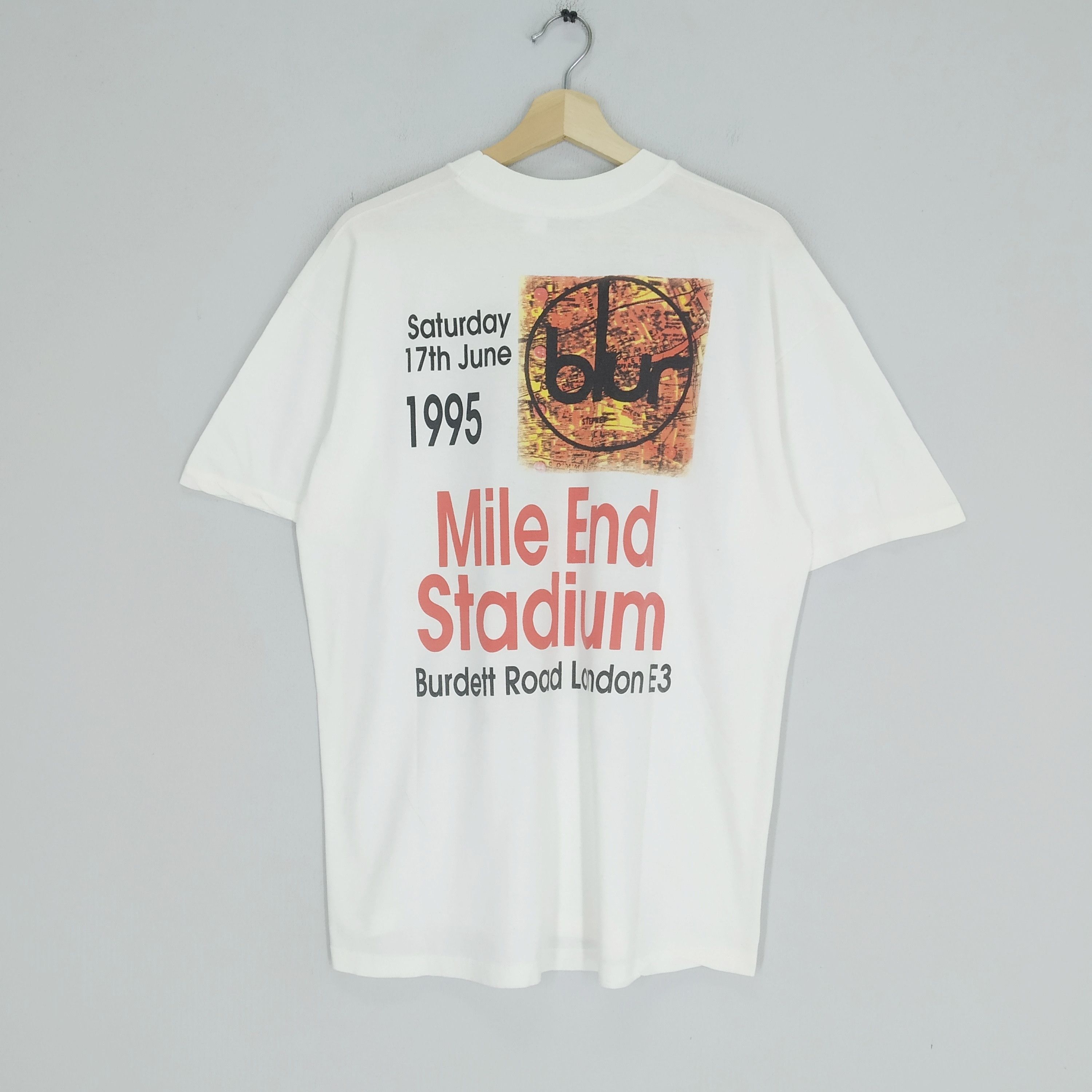 Band Tees Vintage 90s Collectibles Item Blur Alternative Rock Tour Tee Size US L / EU 52-54 / 3 - 2 Thumbnail