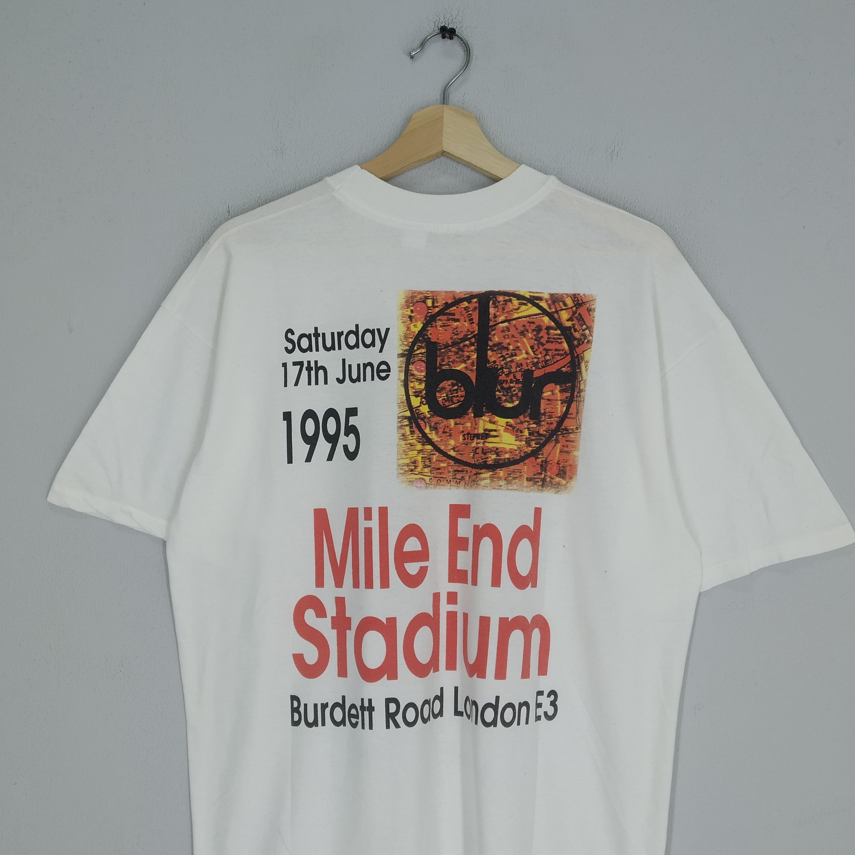 Band Tees Vintage 90s Collectibles Item Blur Alternative Rock Tour Tee Size US L / EU 52-54 / 3 - 4 Thumbnail