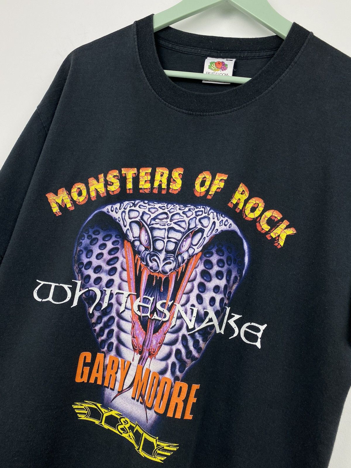 Band Tees Vintage Y2K 2003 Monsters of Rock Snake Whitesnake T Shirt Size US L / EU 52-54 / 3 - 2 Thumbnail