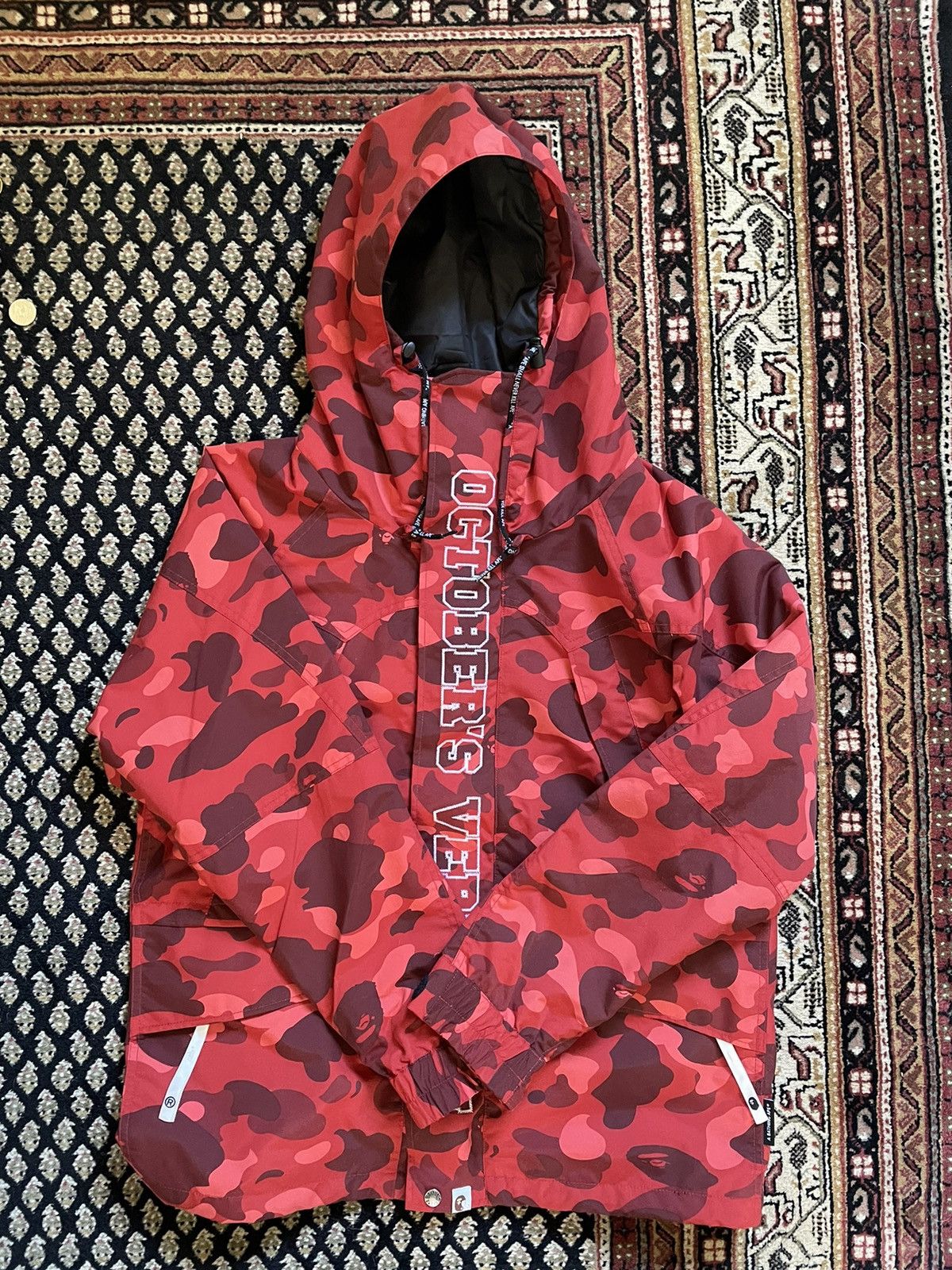 Bape × October's Very Own BAPE X OVO red camo jacket Size US L / EU 52-54 / 3 - 1 Thumbnail