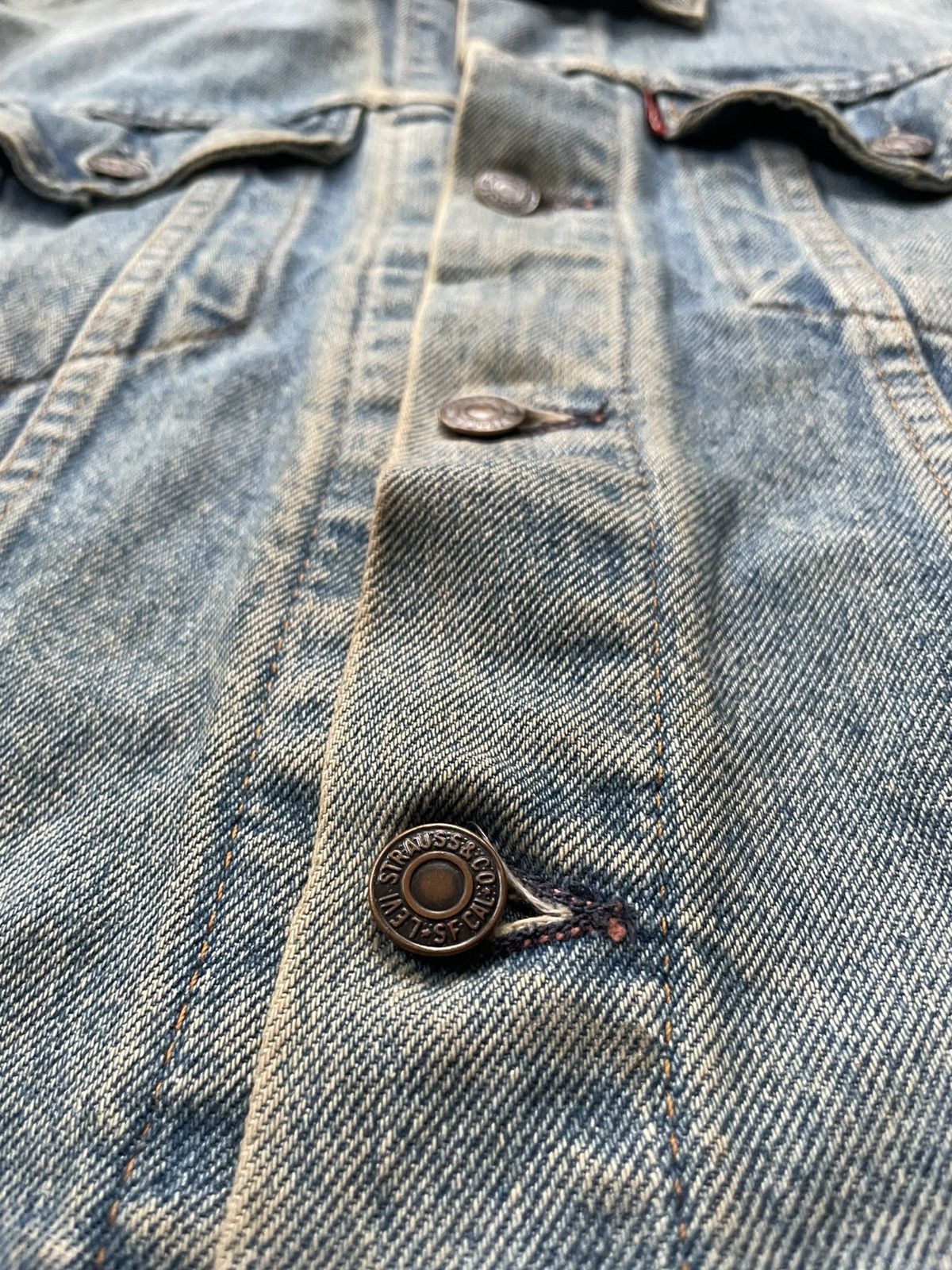 Levi's Levis Vintage 1986 70506 Faded Wash Denim Jkt Size US L / EU 52-54 / 3 - 16 Thumbnail