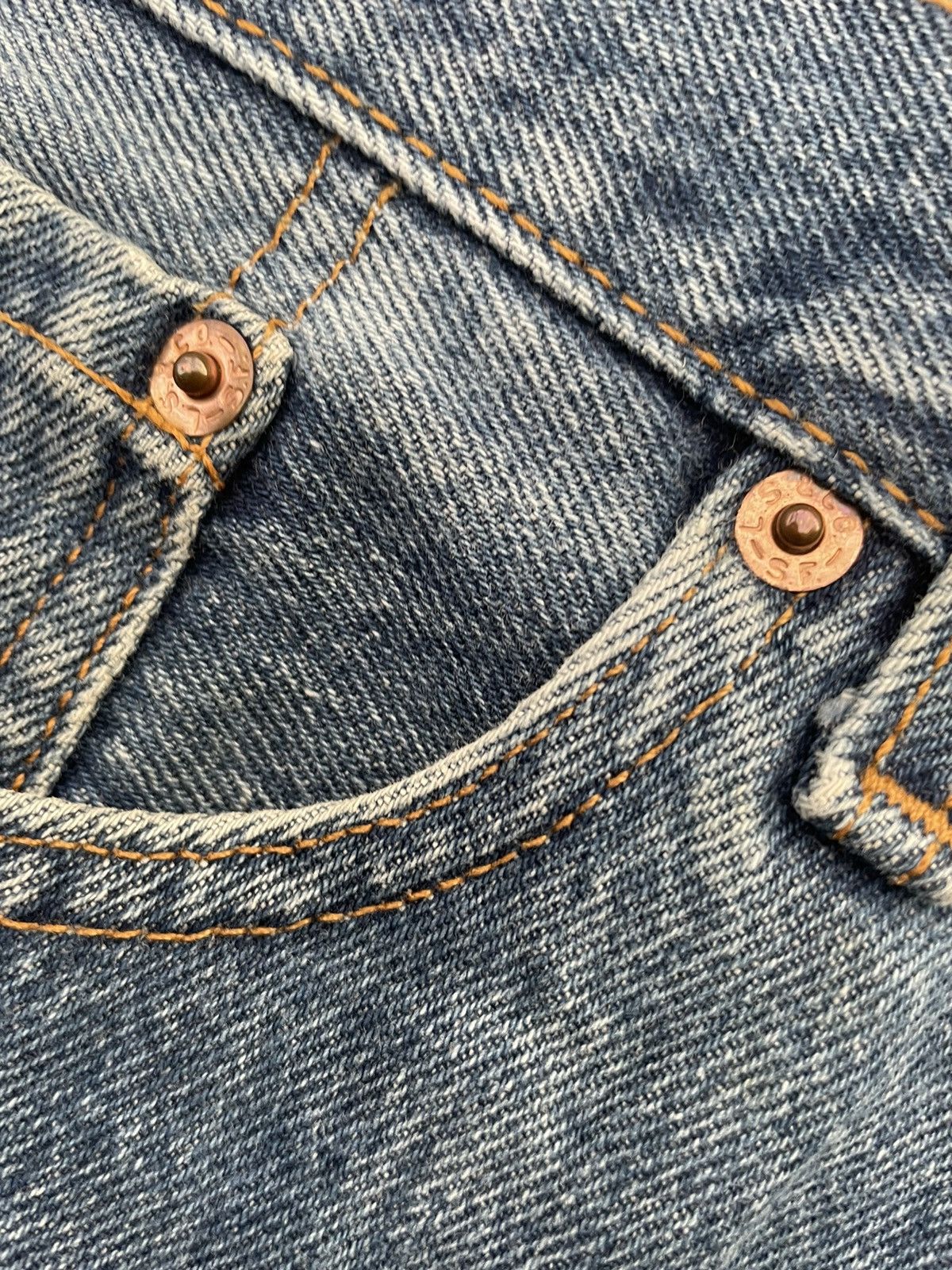 Levi's Vintage Levis 501 USA 1997 Aging Wash Denim Size US 40 / EU 56 - 14 Thumbnail