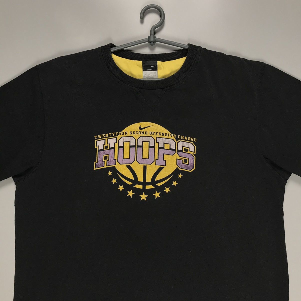 NBA × Nike × Vintage Vintage Nike Hoops NBA T-Shirt Big logo Size US L / EU 52-54 / 3 - 2 Thumbnail