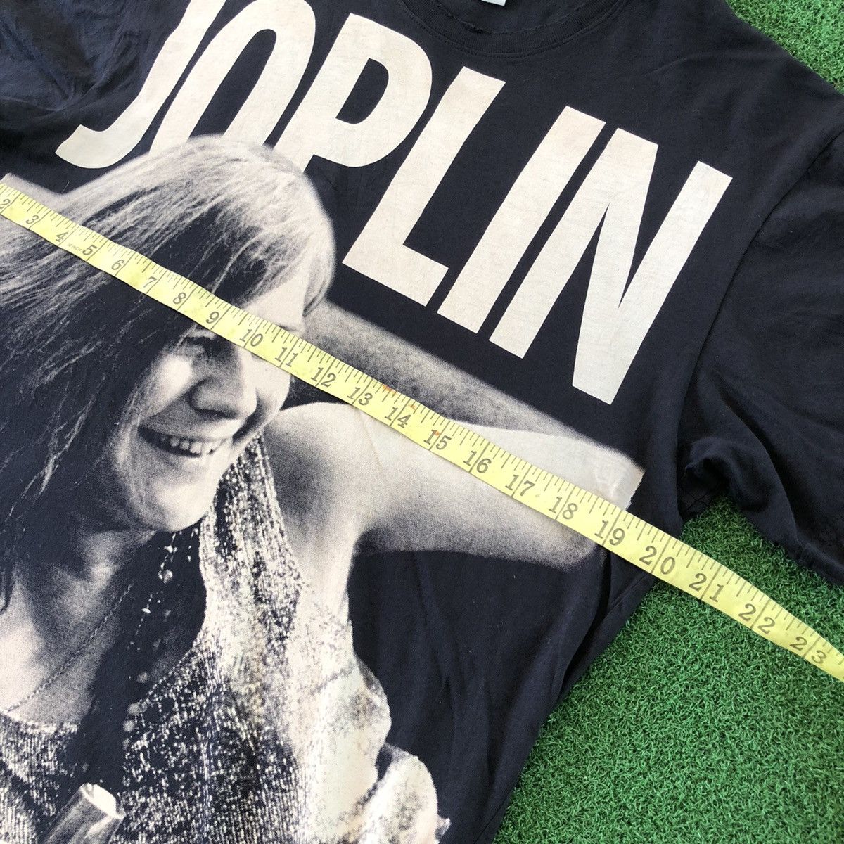Band Tees Rare Distressed Style All over print Janis Joplin t shirt Size US M / EU 48-50 / 2 - 6 Thumbnail