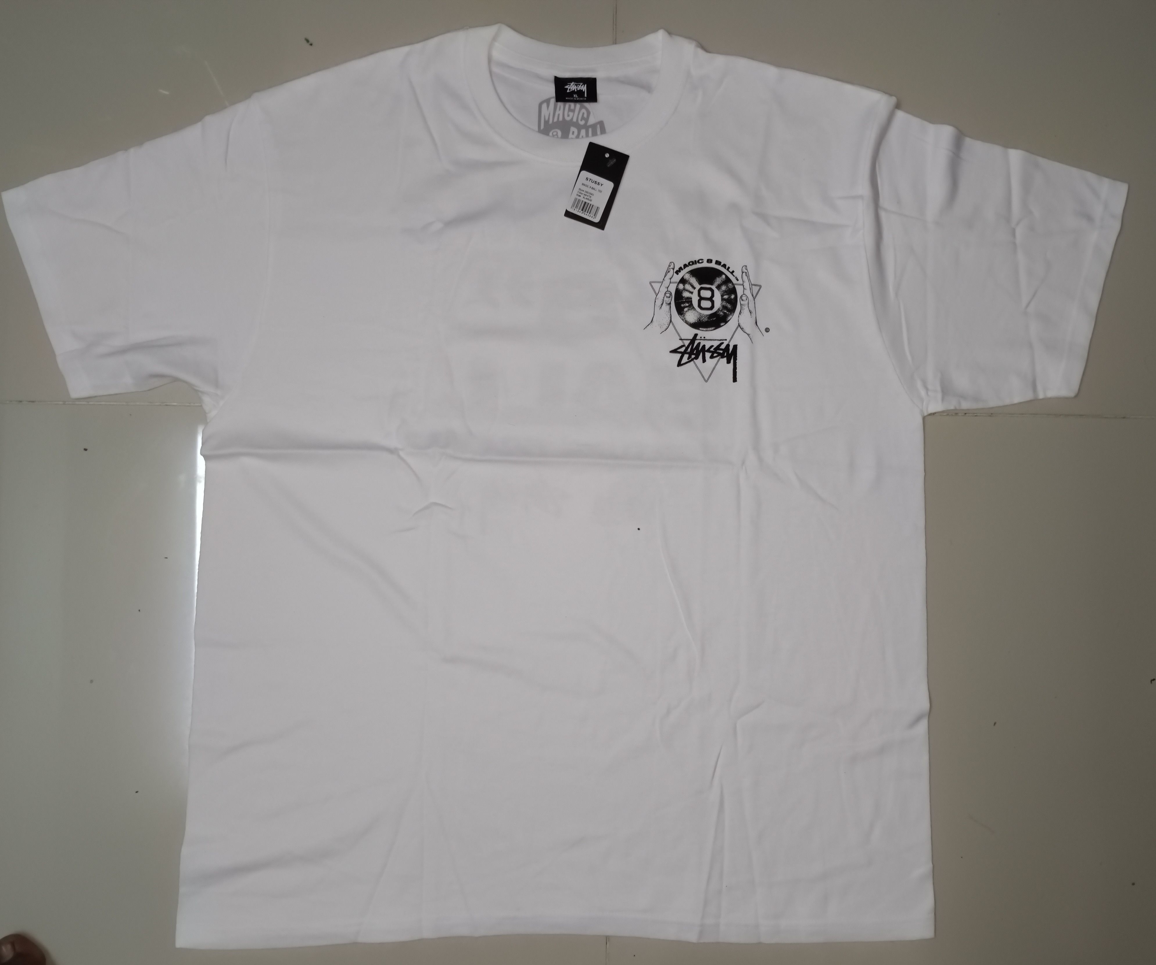 Hypebeast × Stussy Rare Stussy X Mattel Magic 8 Ball Tee Size US XL / EU 56 / 4 - 5 Thumbnail