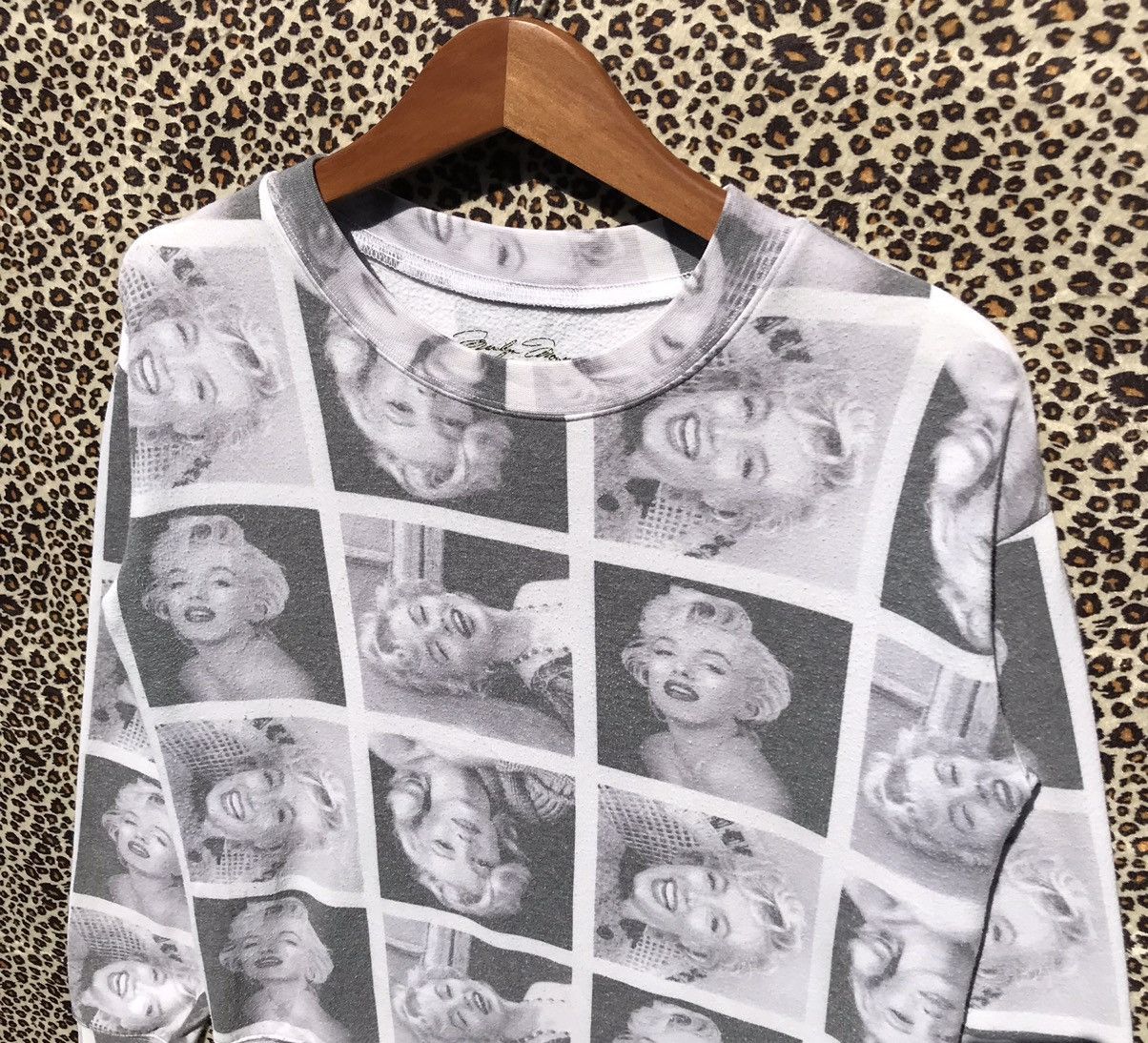 Beauty Beast Marilyn Monroe American Actress Full Print Sweatshirt Size US S / EU 44-46 / 1 - 5 Thumbnail
