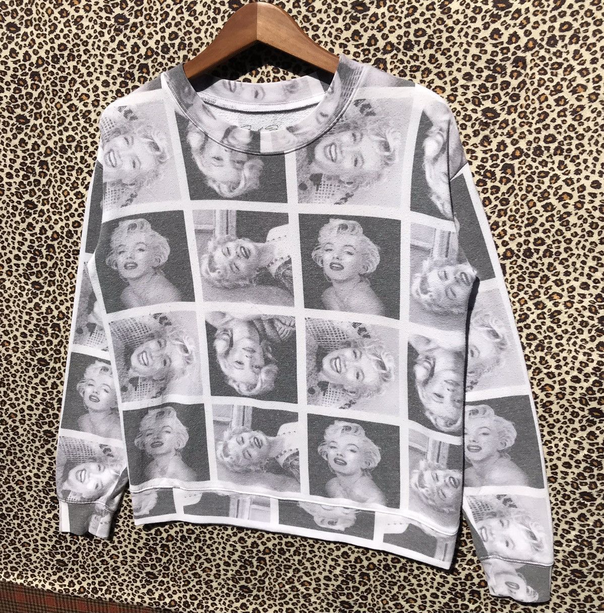 Beauty Beast Marilyn Monroe American Actress Full Print Sweatshirt Size US S / EU 44-46 / 1 - 3 Thumbnail