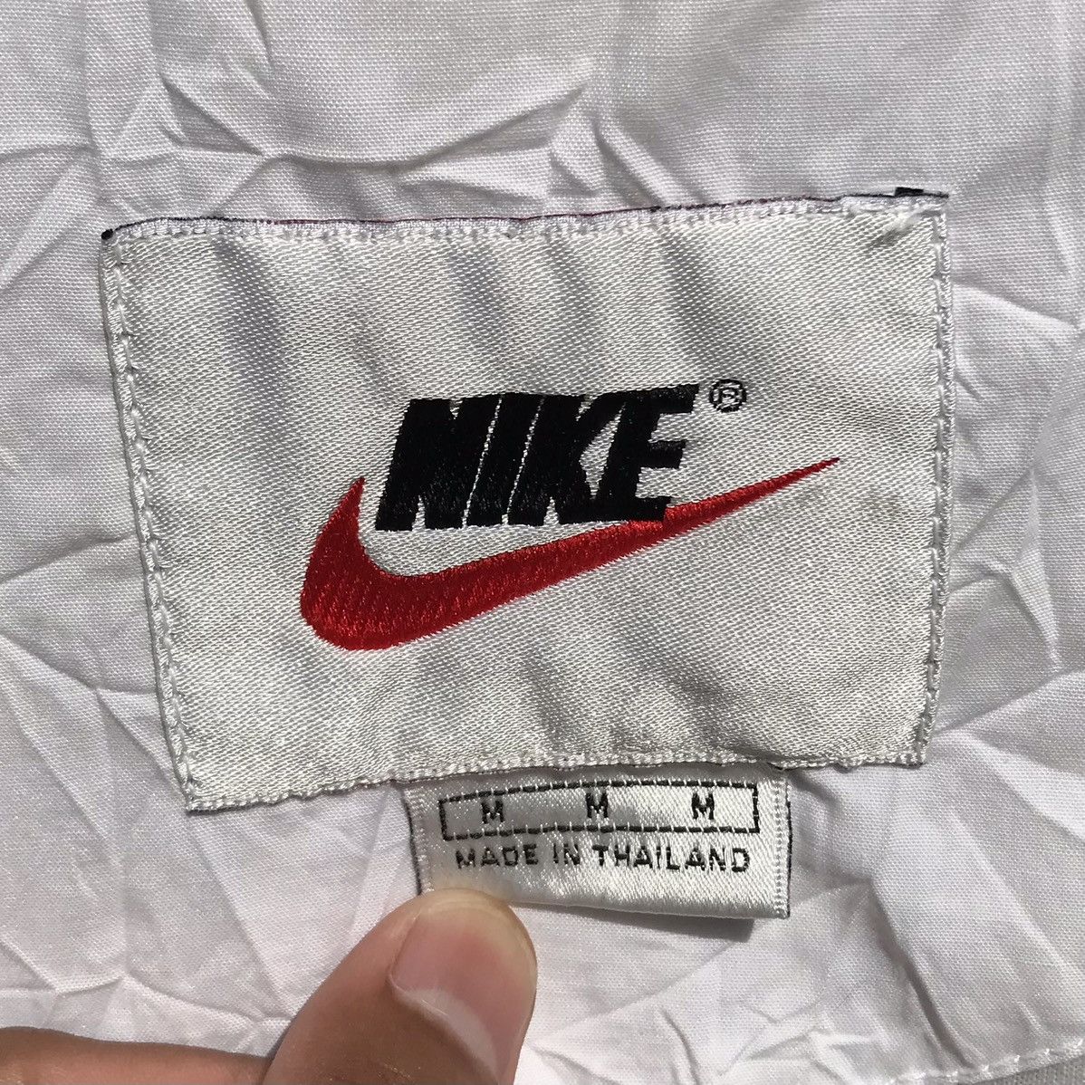 Nike × Vintage Vintage 90s Nike Jacket Vintage Nike Streetwear Fashion. Size US M / EU 48-50 / 2 - 14 Thumbnail
