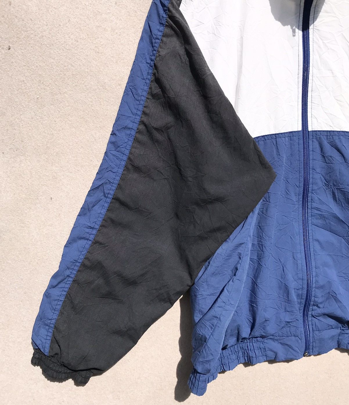 Nike × Vintage Vintage 90s Nike Jacket Vintage Nike Streetwear Fashion. Size US M / EU 48-50 / 2 - 9 Thumbnail