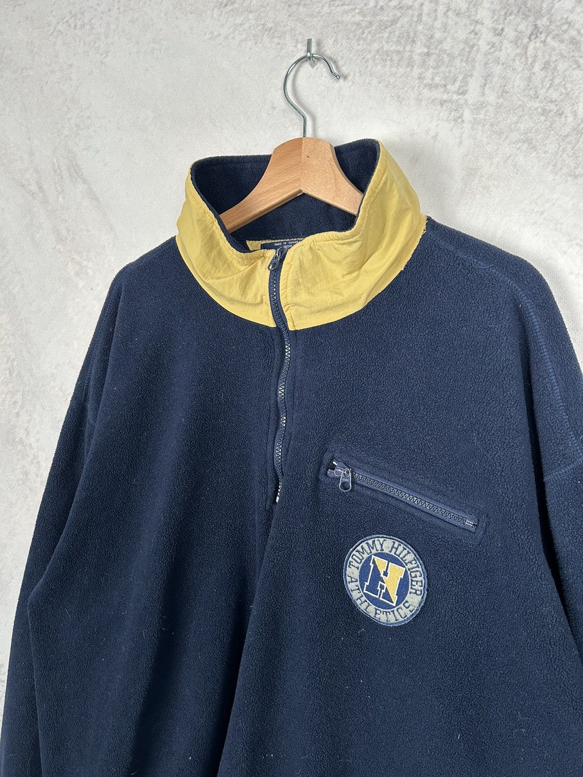 Tommy Hilfiger Vintage Fleece Tommy Hilfiger Half Zip Sweatshirt 90s Size US L / EU 52-54 / 3 - 3 Thumbnail