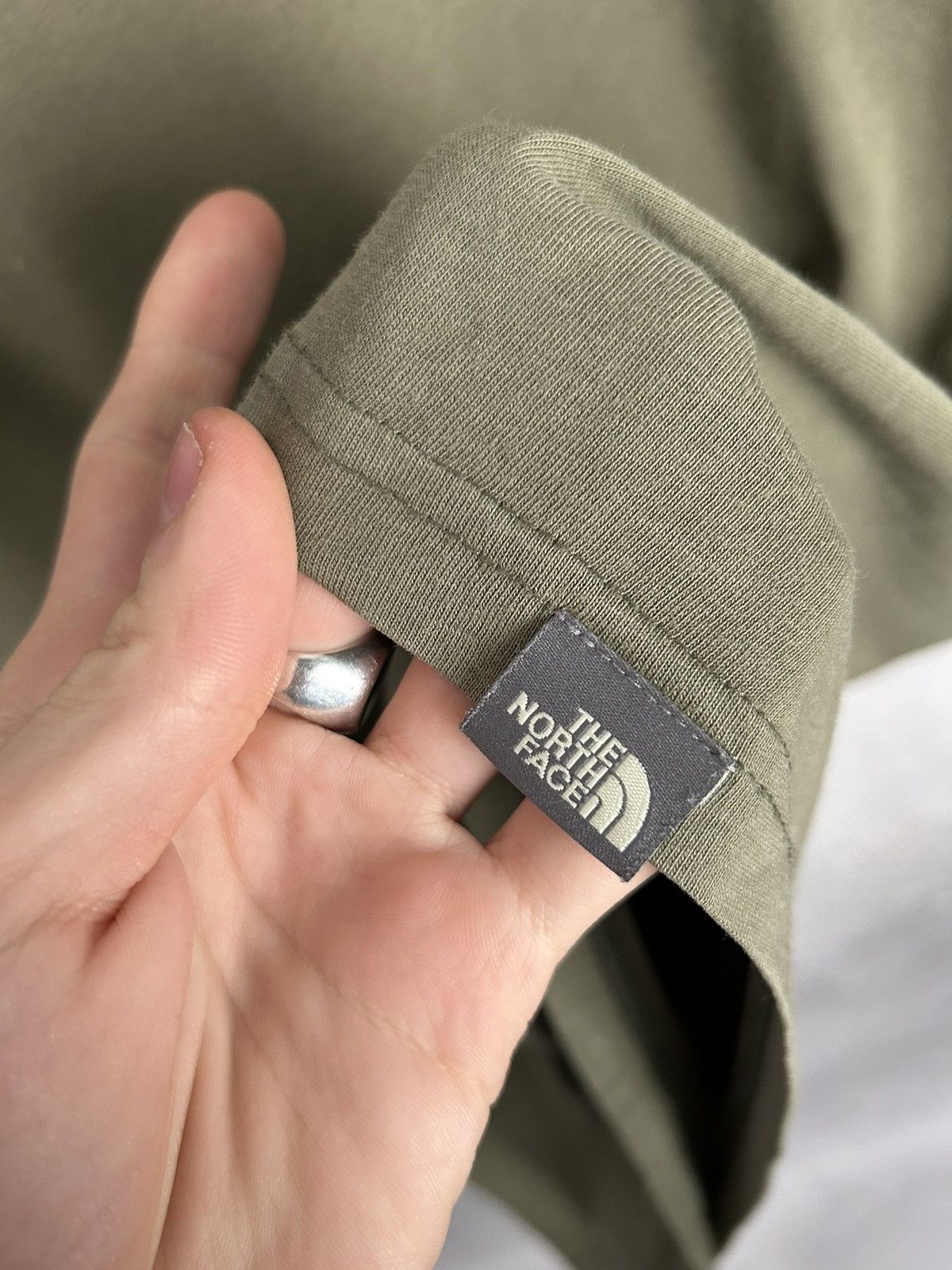 The North Face The North Face Big Logo Tee Khaki Gorpcore Size US M / EU 48-50 / 2 - 7 Thumbnail