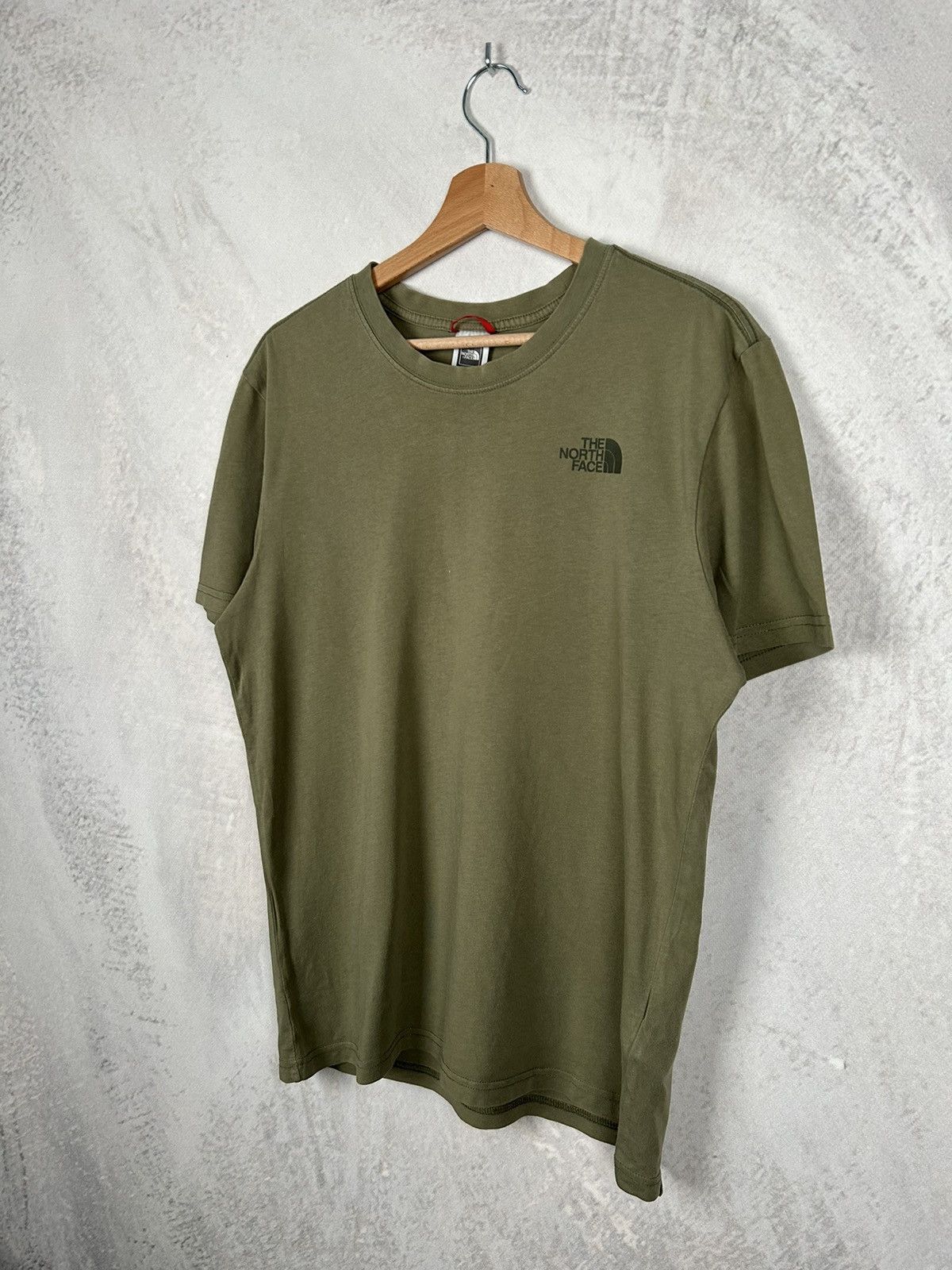 The North Face The North Face Big Logo Tee Khaki Gorpcore Size US M / EU 48-50 / 2 - 5 Thumbnail