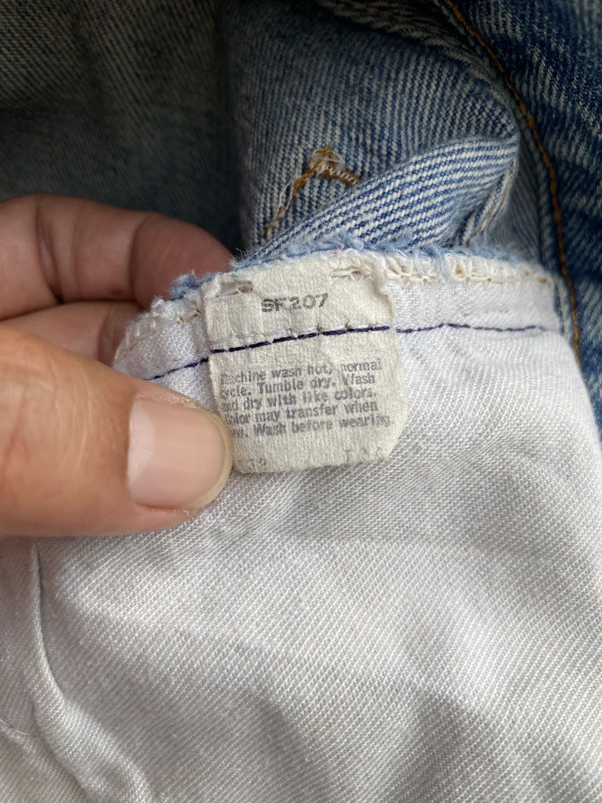 Levi's VINTAGE 80S LEVIS 501 DISTRESSED COWBOY MUD WASH GORPCORE Size US 30 / EU 46 - 6 Thumbnail