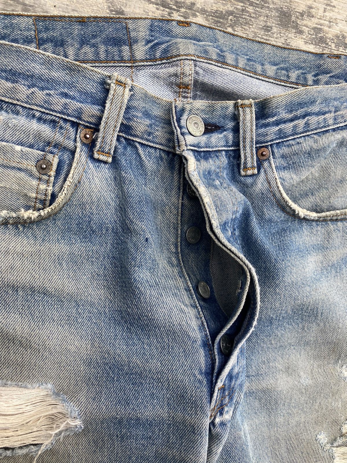 Levi's VINTAGE 80S LEVIS 501 DISTRESSED COWBOY MUD WASH GORPCORE Size US 30 / EU 46 - 4 Thumbnail