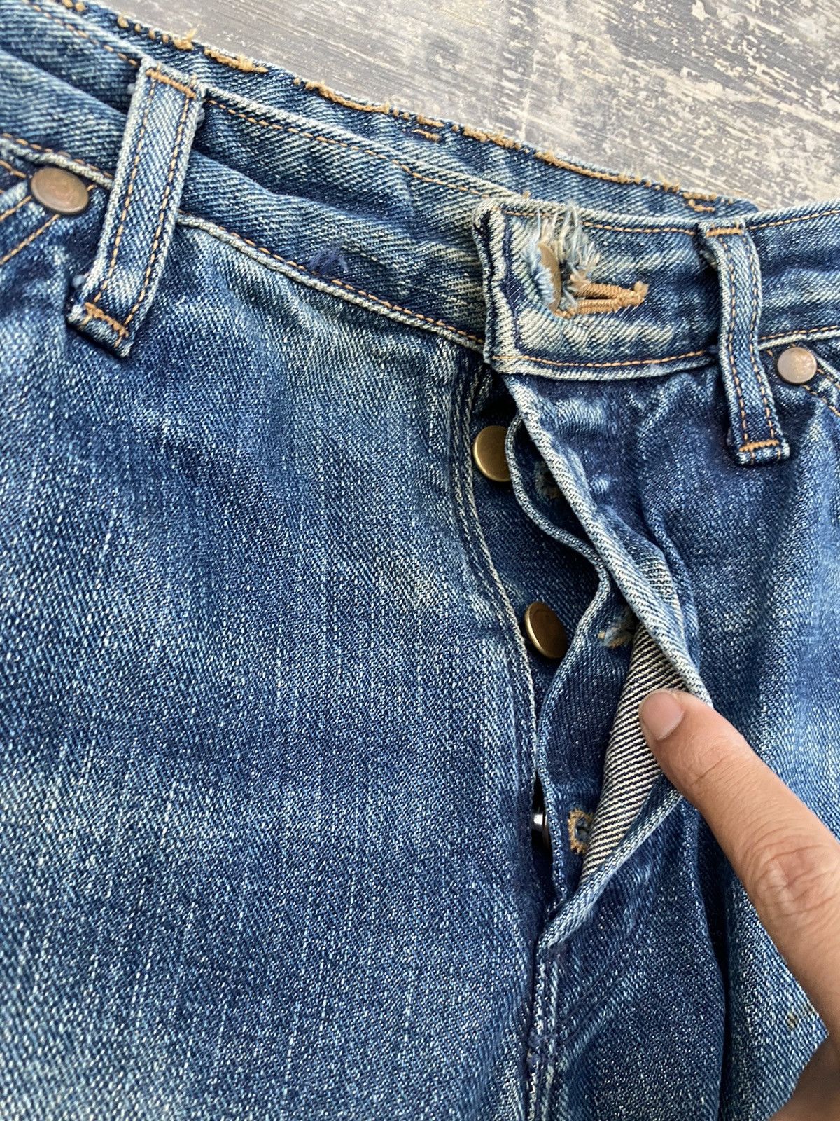 Vintage × Wrangler VINTAGE WRANGLER SELVEDGE DISTRESSED COWBOY PUNK RAVE GRUNGE Size US 28 / EU 44 - 9 Thumbnail