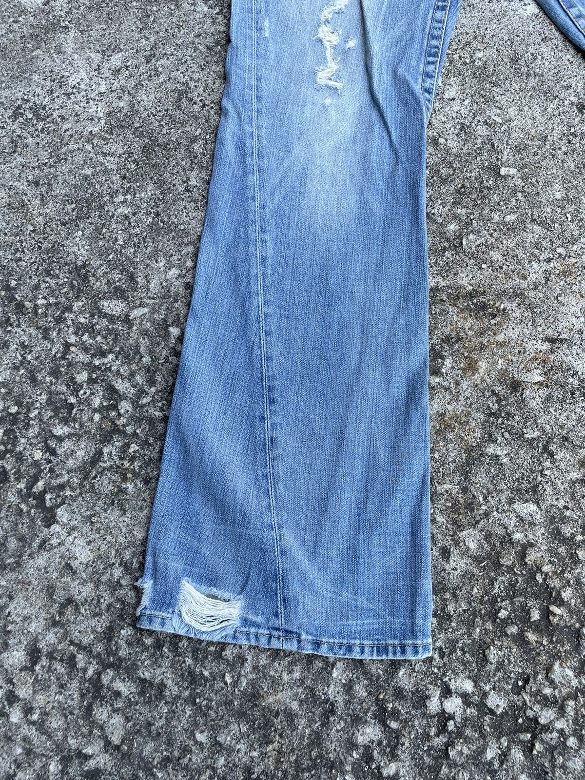 True Religion Flare Jeans True Religion Distressed Boot Cut Size US 31 - 9 Thumbnail