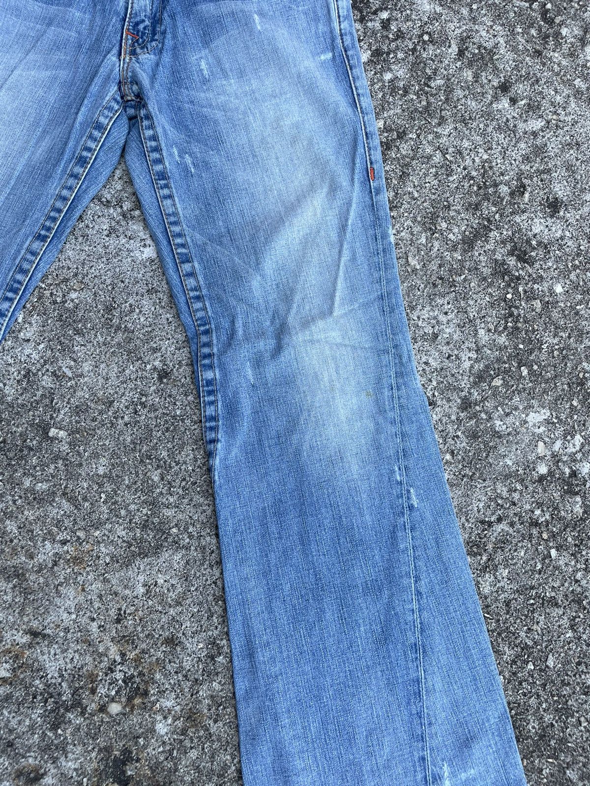 True Religion Flare Jeans True Religion Distressed Boot Cut Size US 31 - 6 Thumbnail